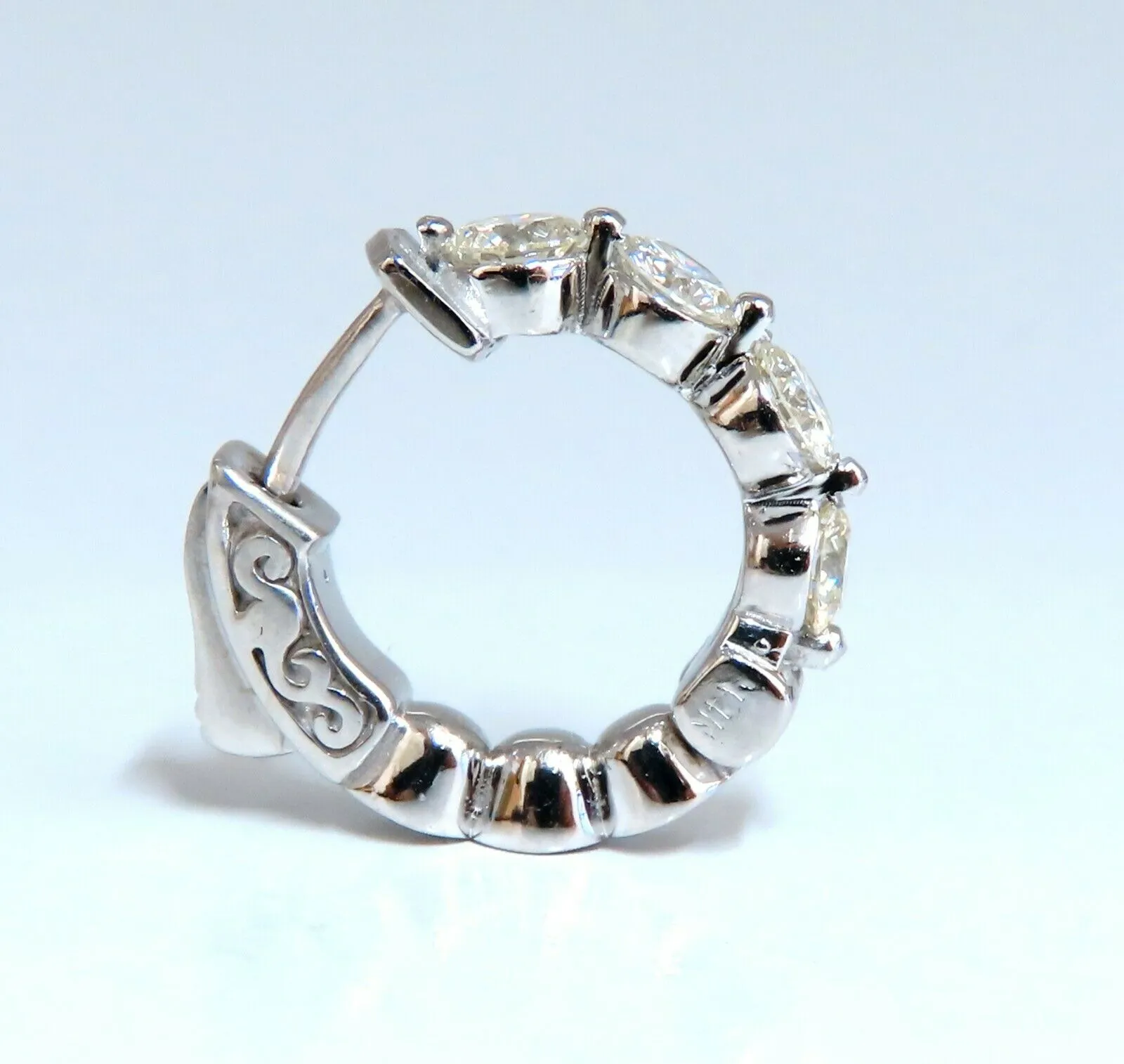 1.30ct Natural Round Diamond hoop earrings 14kt 16mm single share prong