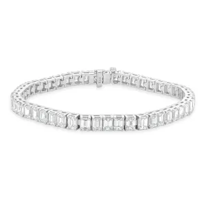 14 Karat White Gold Emerald Cut Diamond Tennis Bracelet