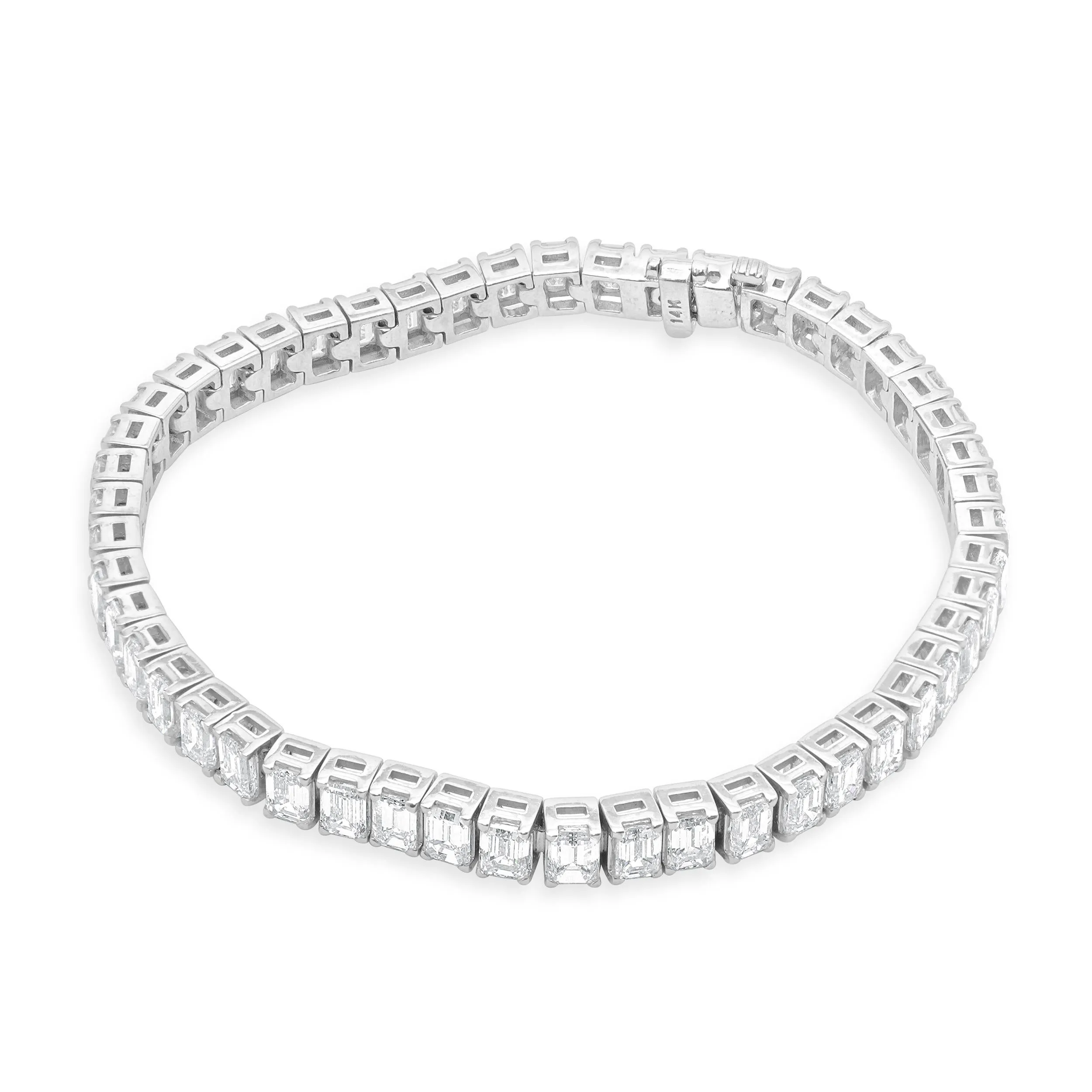 14 Karat White Gold Emerald Cut Diamond Tennis Bracelet