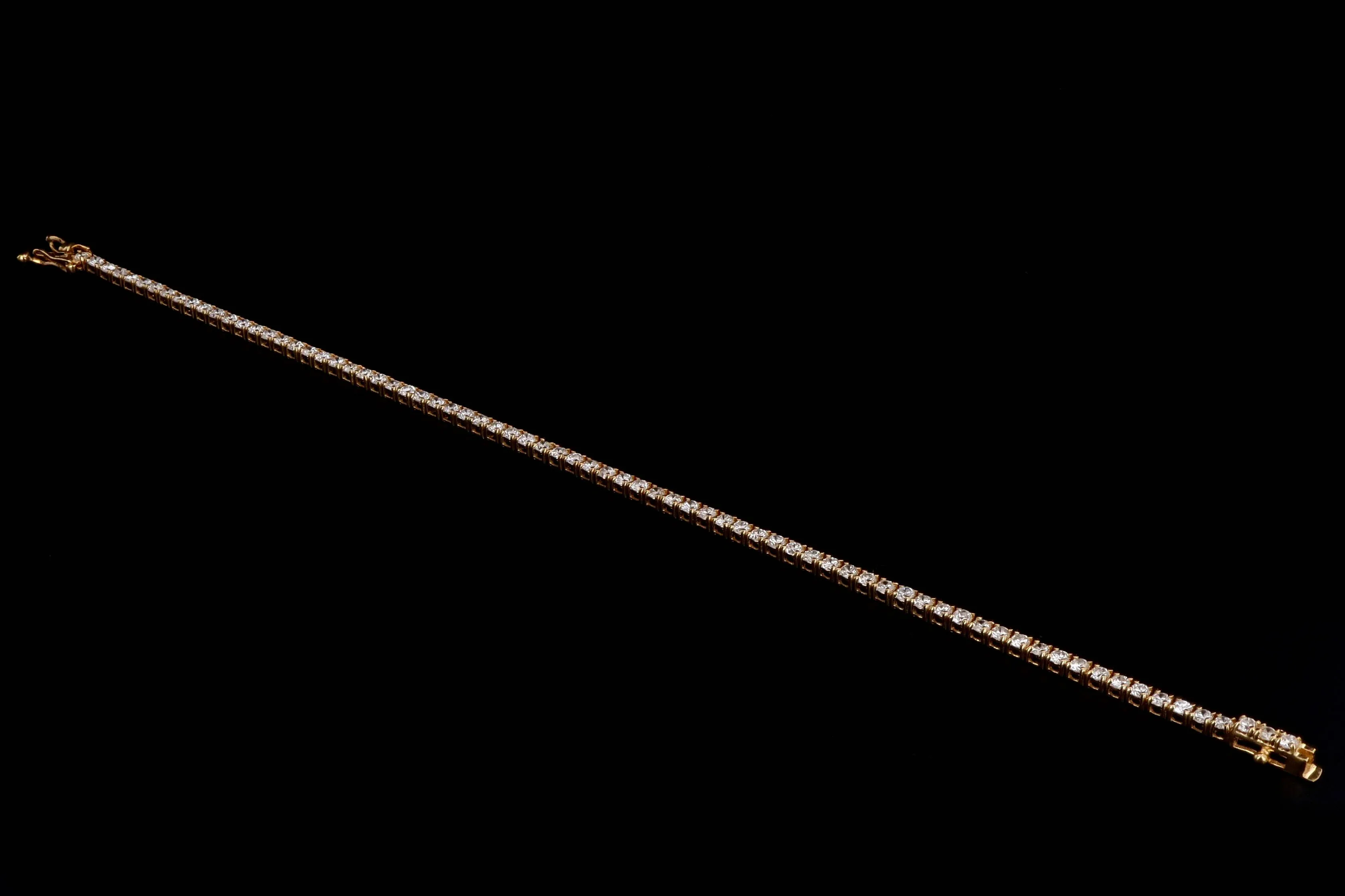 14K Gold 2.8 Carat Round Brilliant Cut Diamond Tennis Bracelet