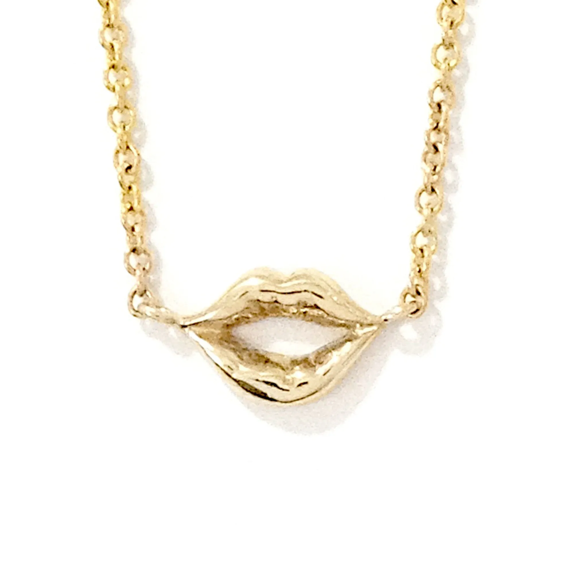 14K Gold Lip Pout Bracelet