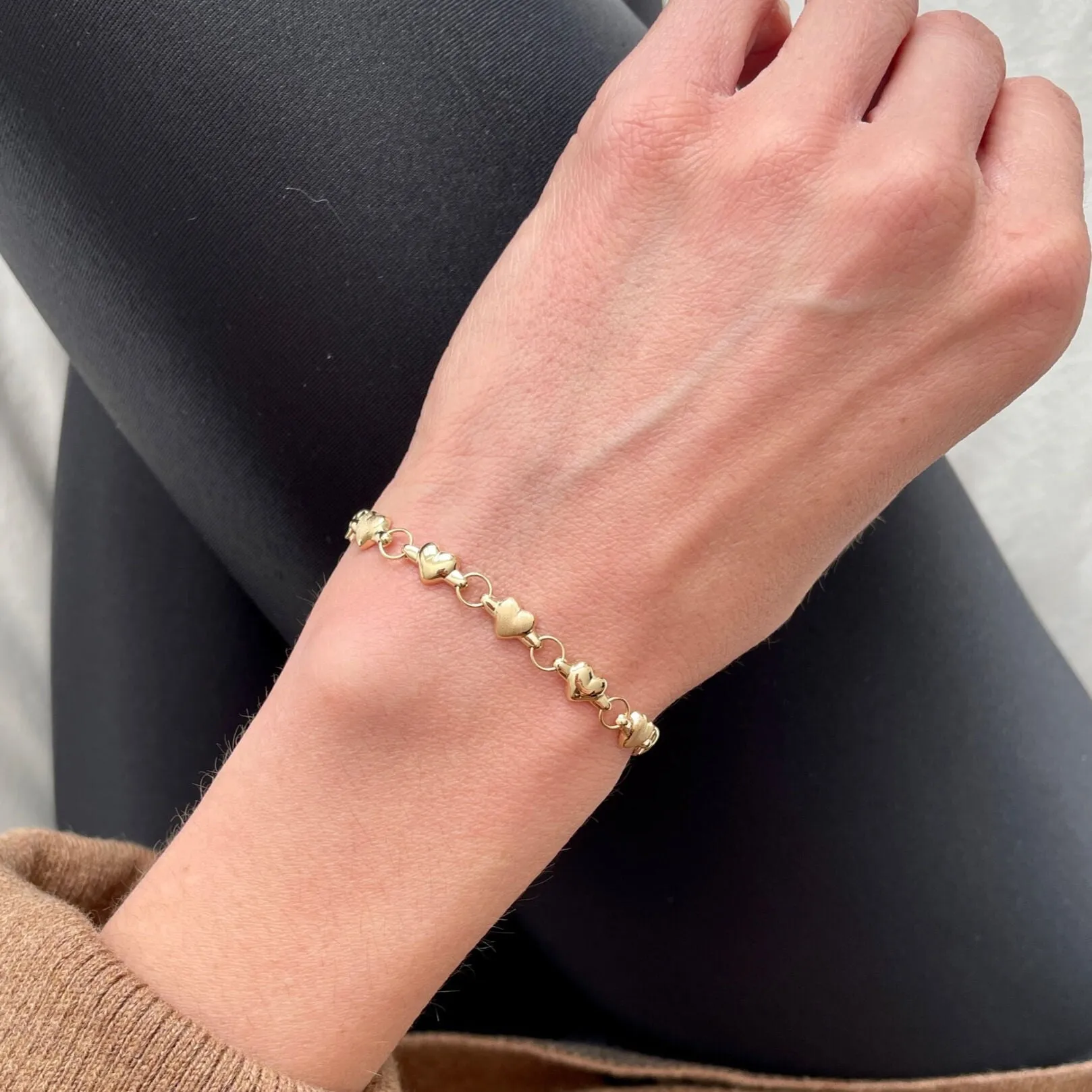 14K Gold Polished And Satin Heart Bracelet