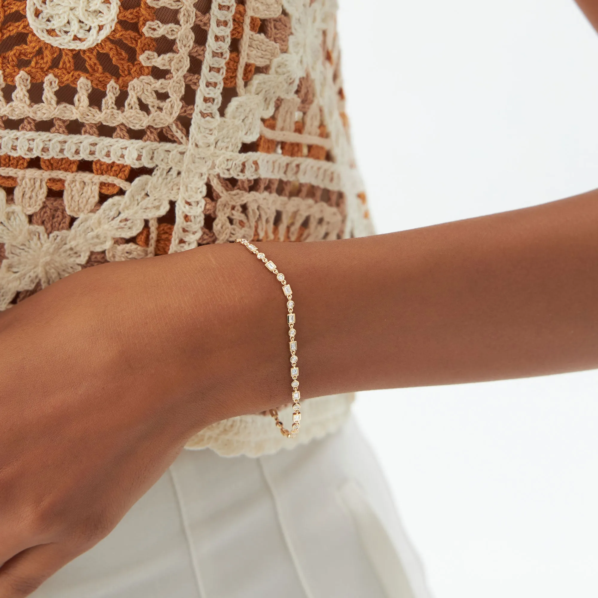 14K Gold Round and Baguette Diamond Bracelet