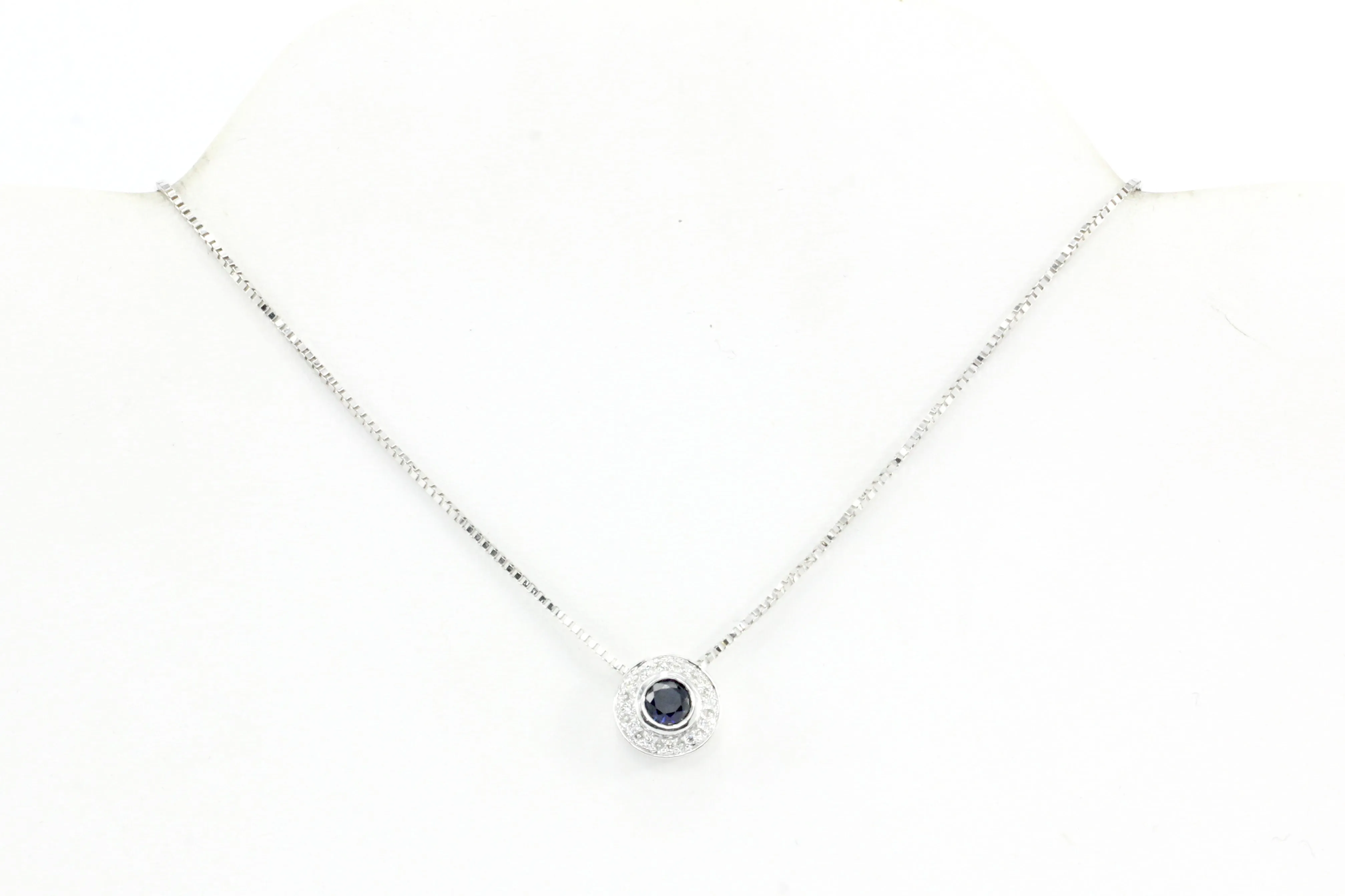 14K White Gold .3 CT Natural Sapphire and .1 CTW Diamond Pendant Necklace
