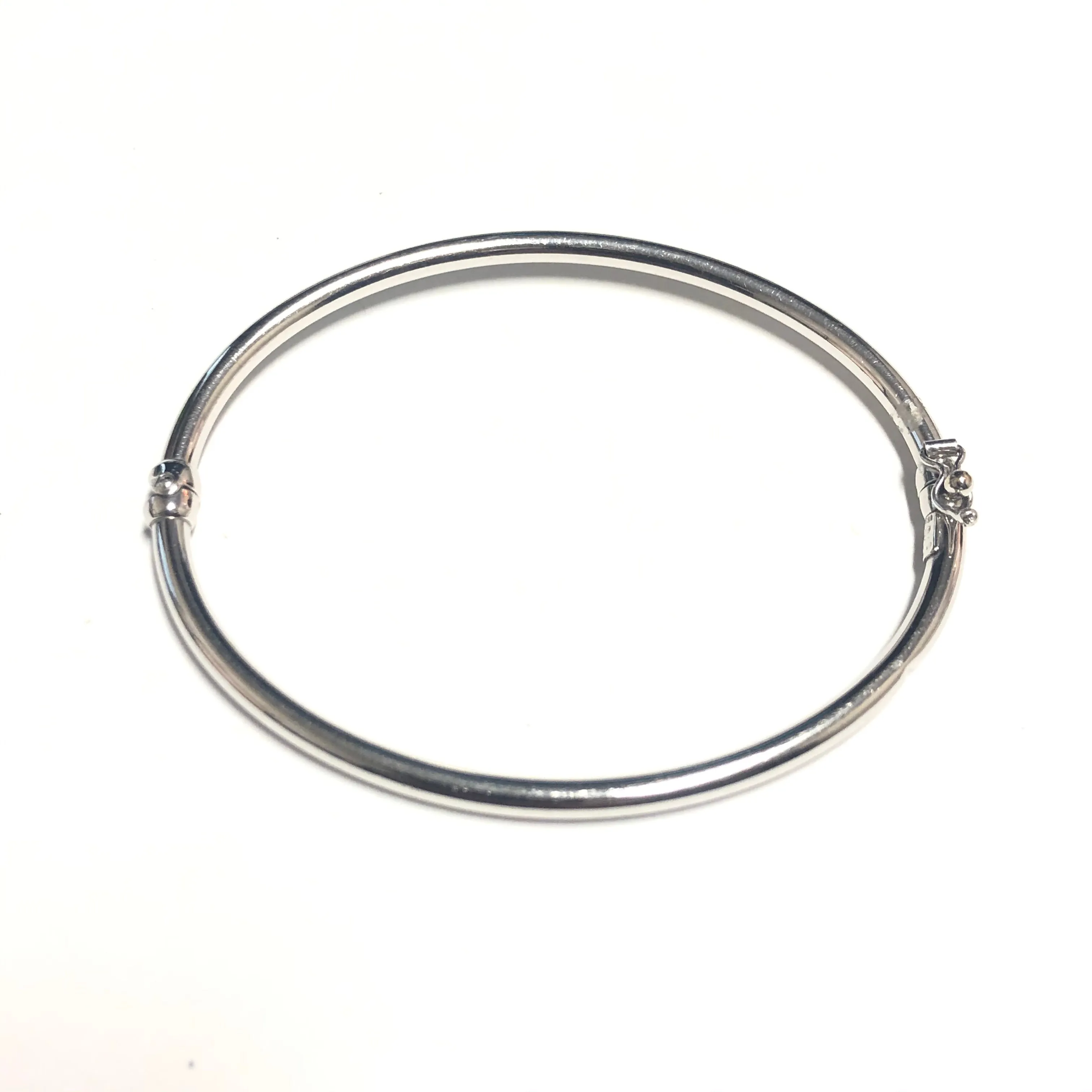 14K White Gold (3mm) Hinged Bangle