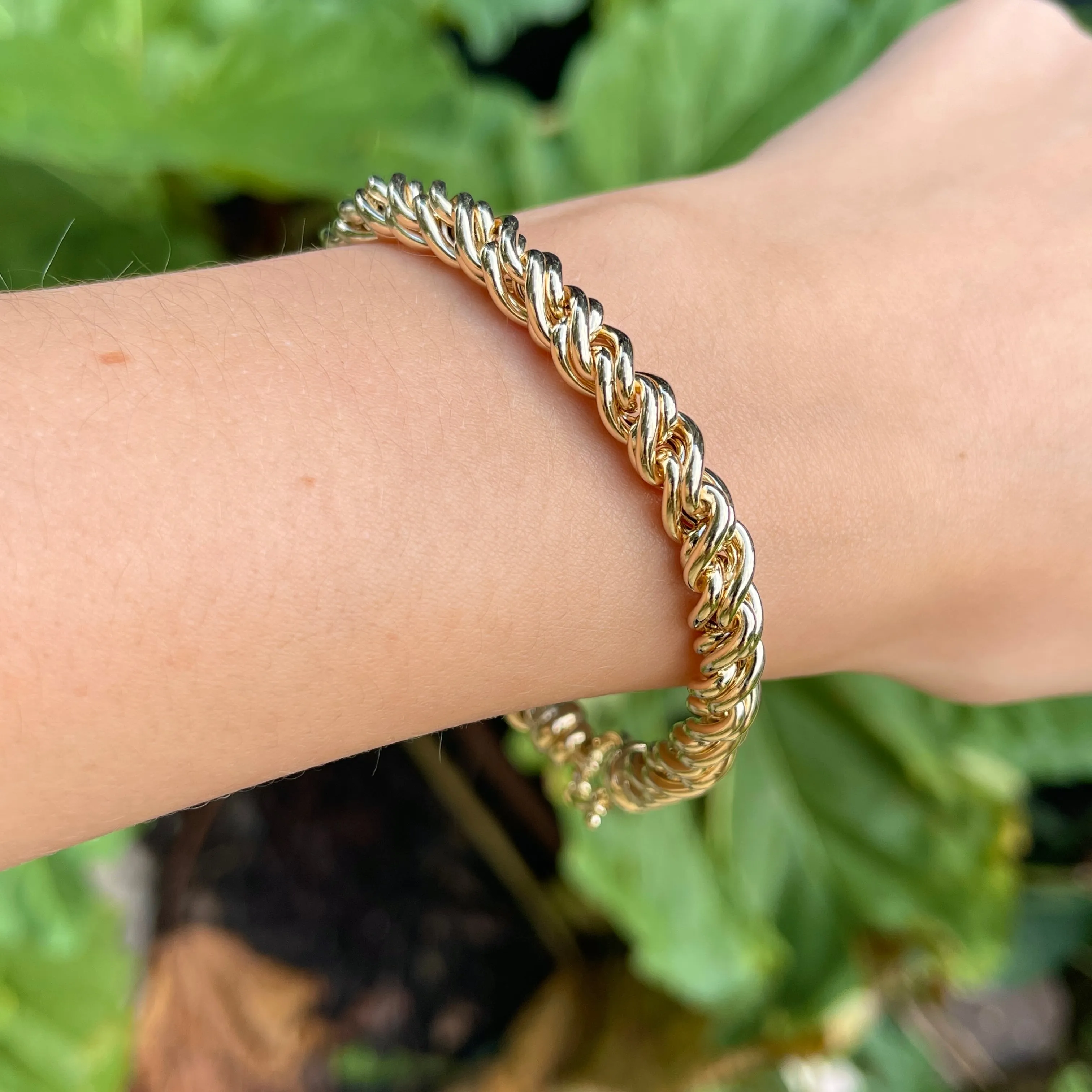 14KT Yellow Gold Intertwined Rounded Chain Link Bracelet
