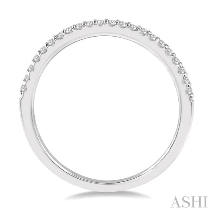 1/5 ctw Round Cut Diamond Wedding Band in 14K White Gold