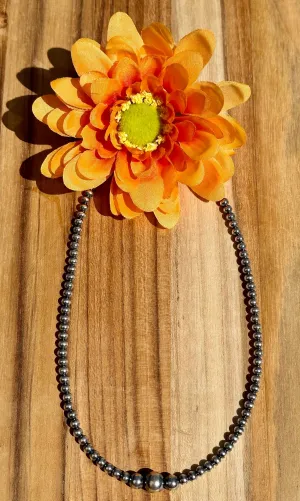 16" Graduated Pearl "Navajo Style" Pearl Necklace