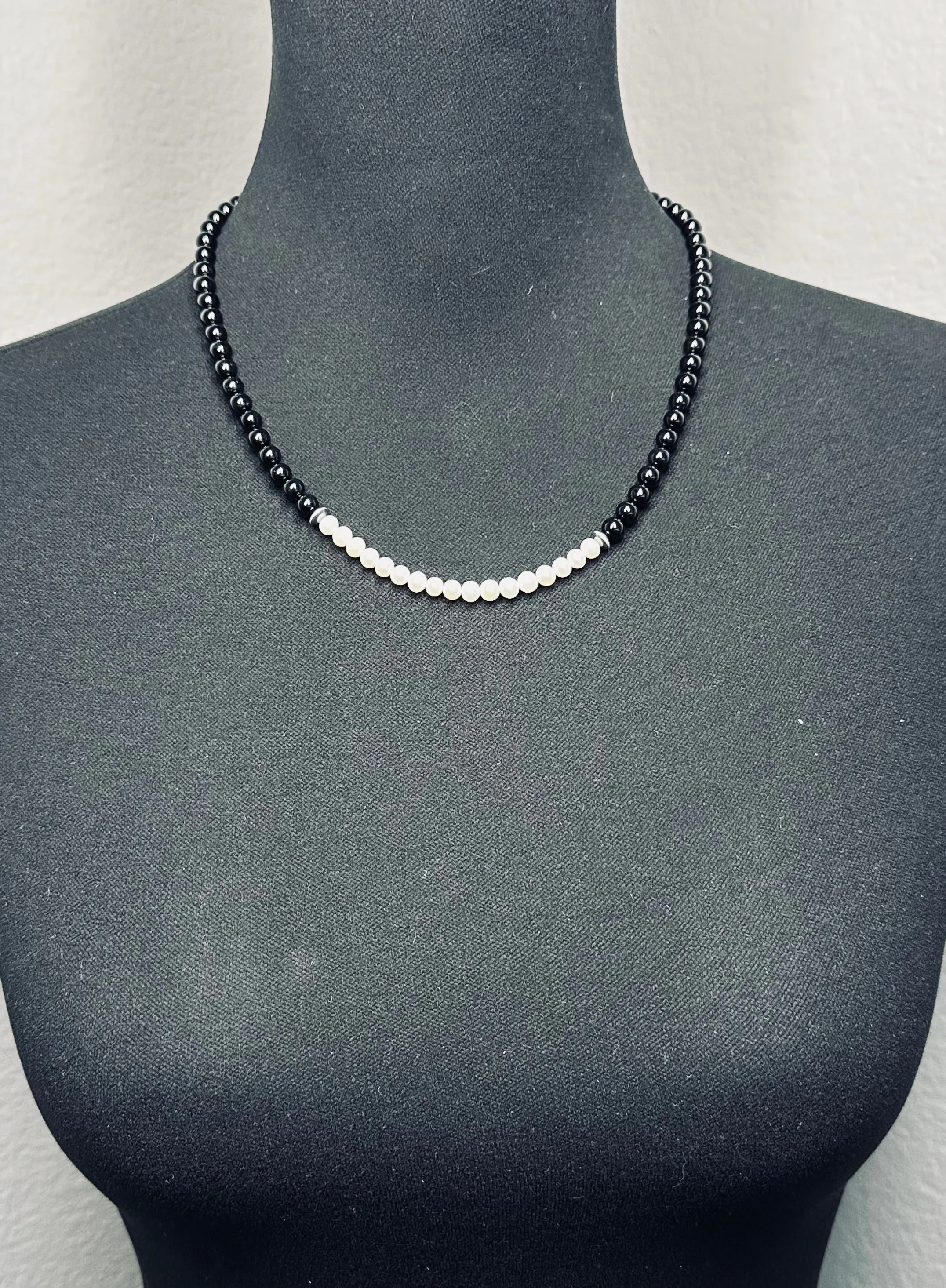 20 inch Matte Onyx Beads and Freshwater Pearls Necklace