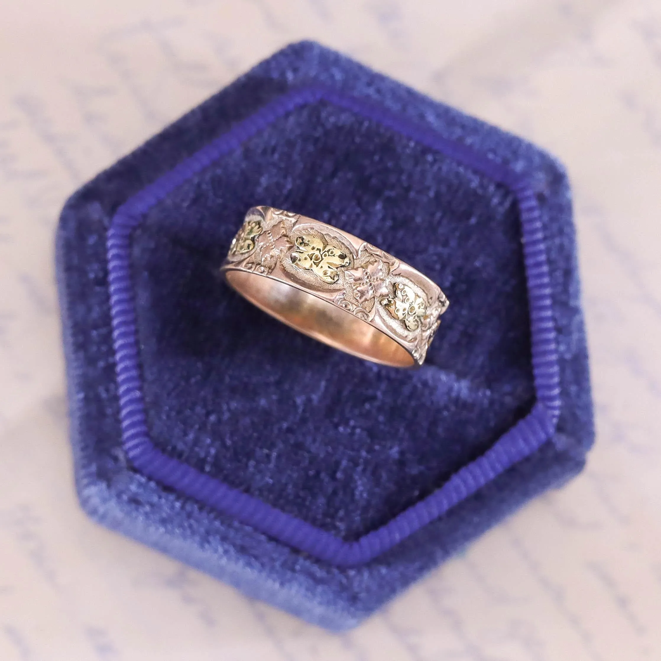 Antique Cigar Band of 9ct Gold