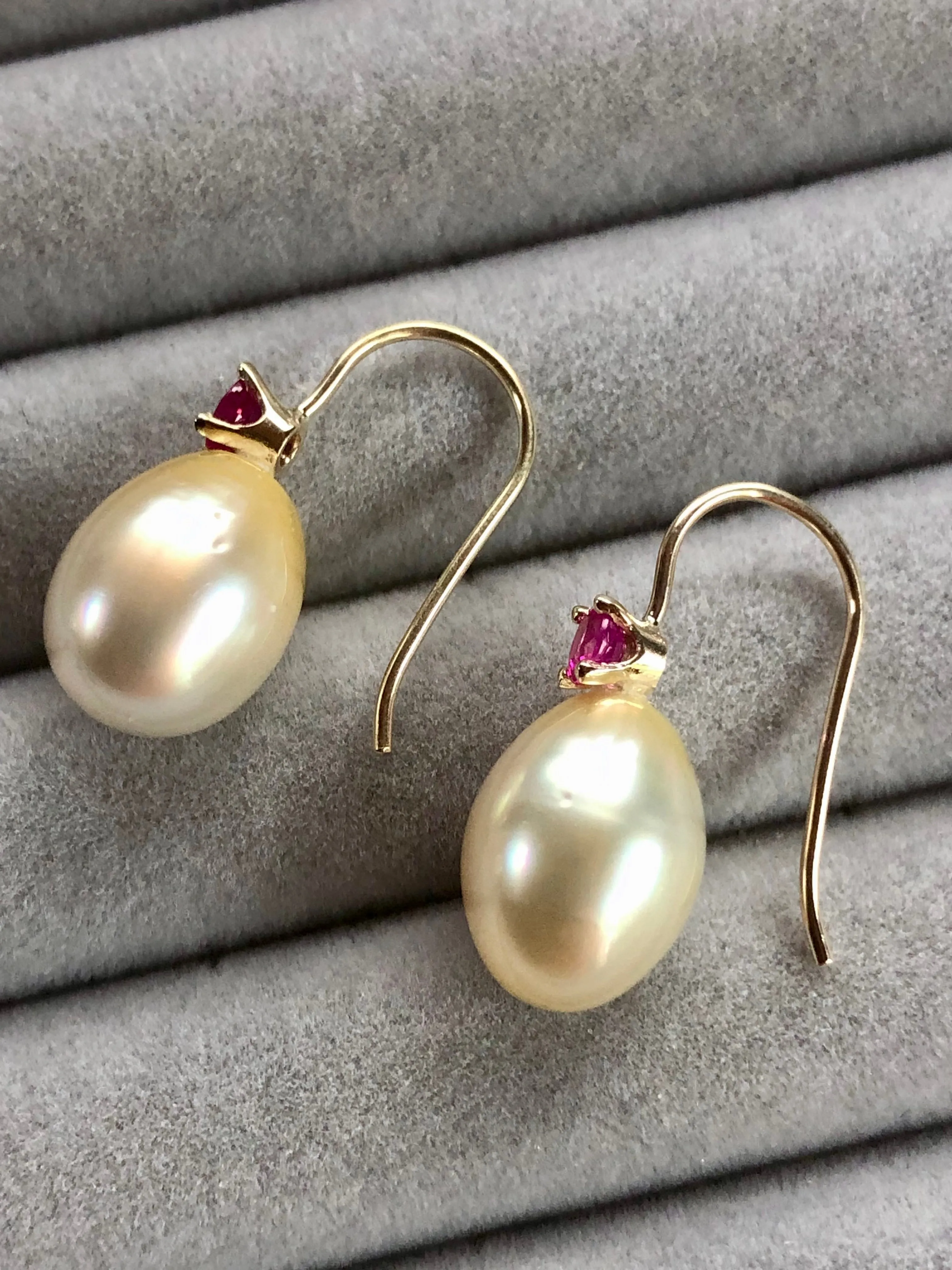 Australian Pearl Earrings with Ruby 14 Karat Yellow Gold