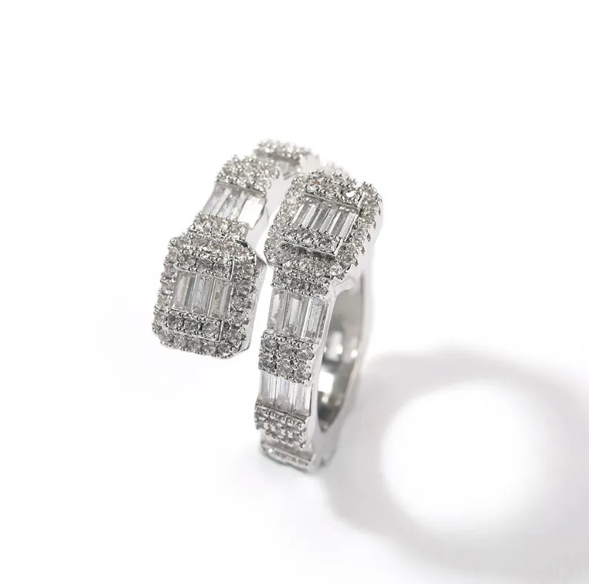 BAGUETTE RING