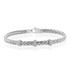 Bangle in 18k Gold with Diamonds