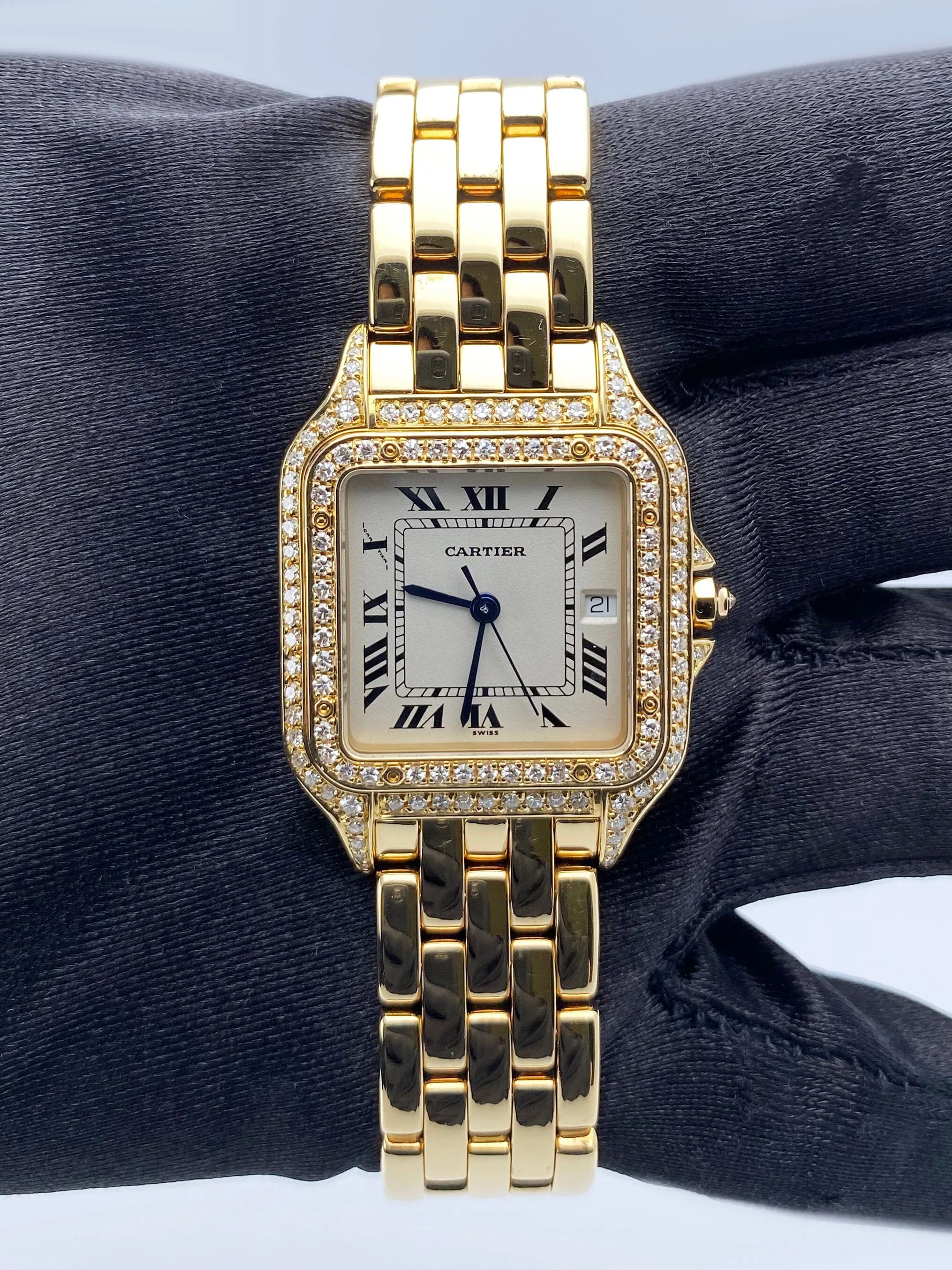Cartier Panthere Large 88272147 Diamond 18K Yellow Gold Watch Box Papers