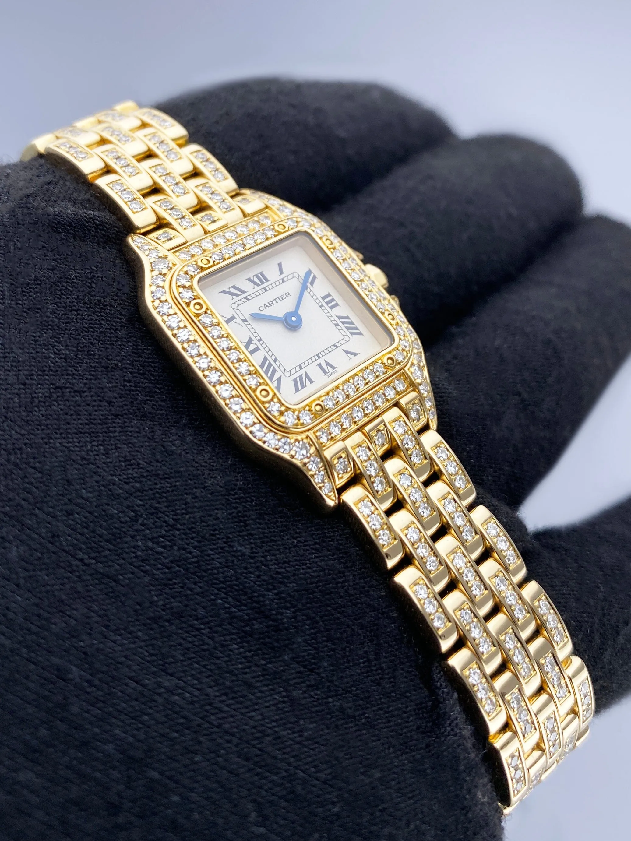 Cartier Panthere WF3072FF 18K Yellow Gold & Diamond Ladies Watch