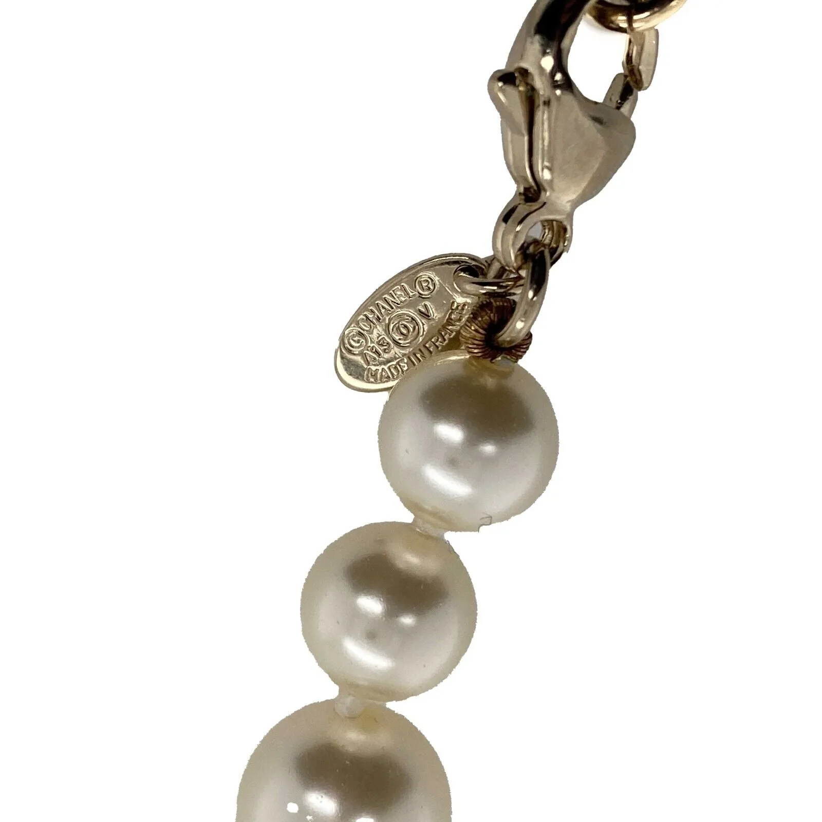 CHANEL - 13A 2 CC Charms Graduated Pearl Layering Necklace