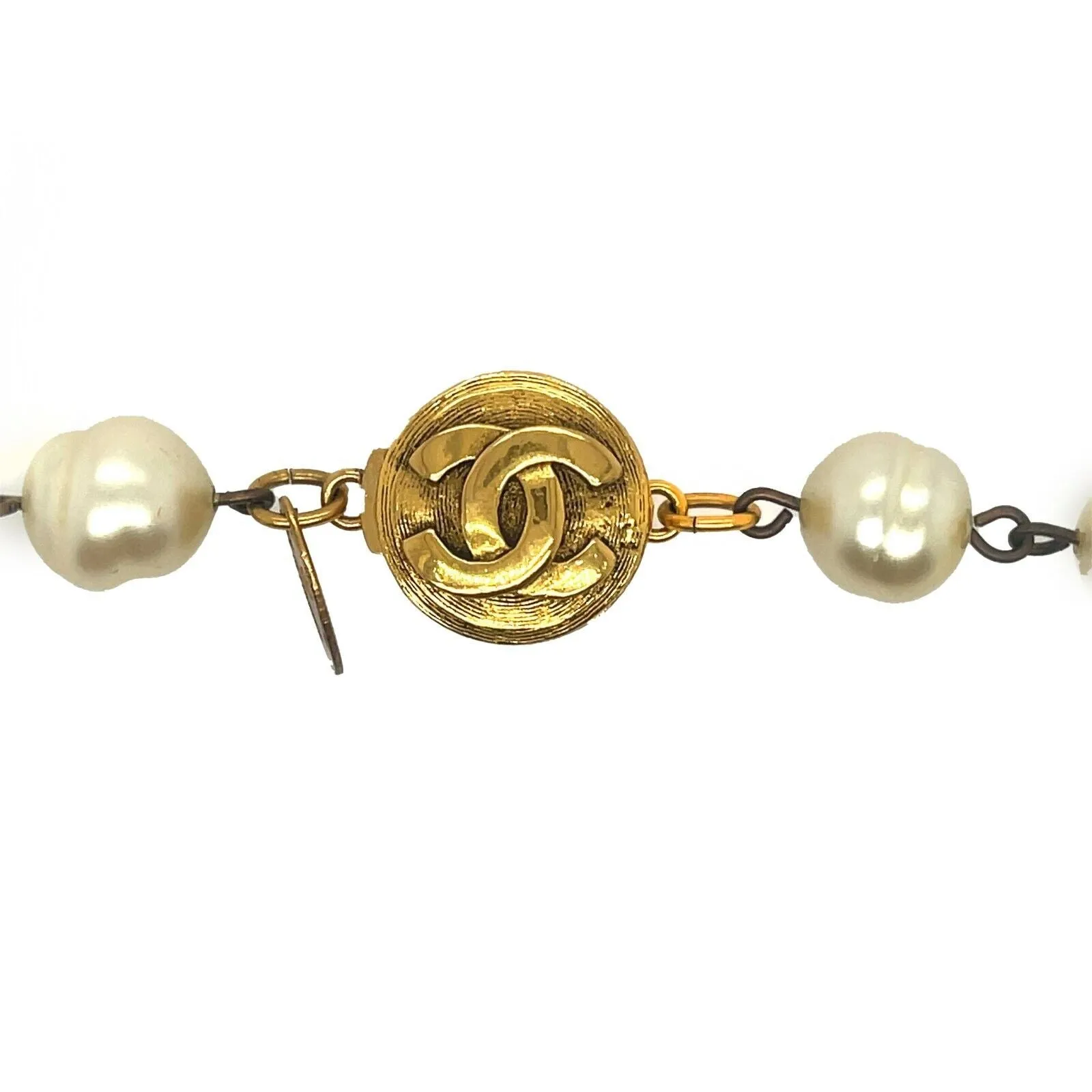 CHANEL - Vintage 80s Pearl Strass Crystal Accent - Pearl / Gold Necklace
