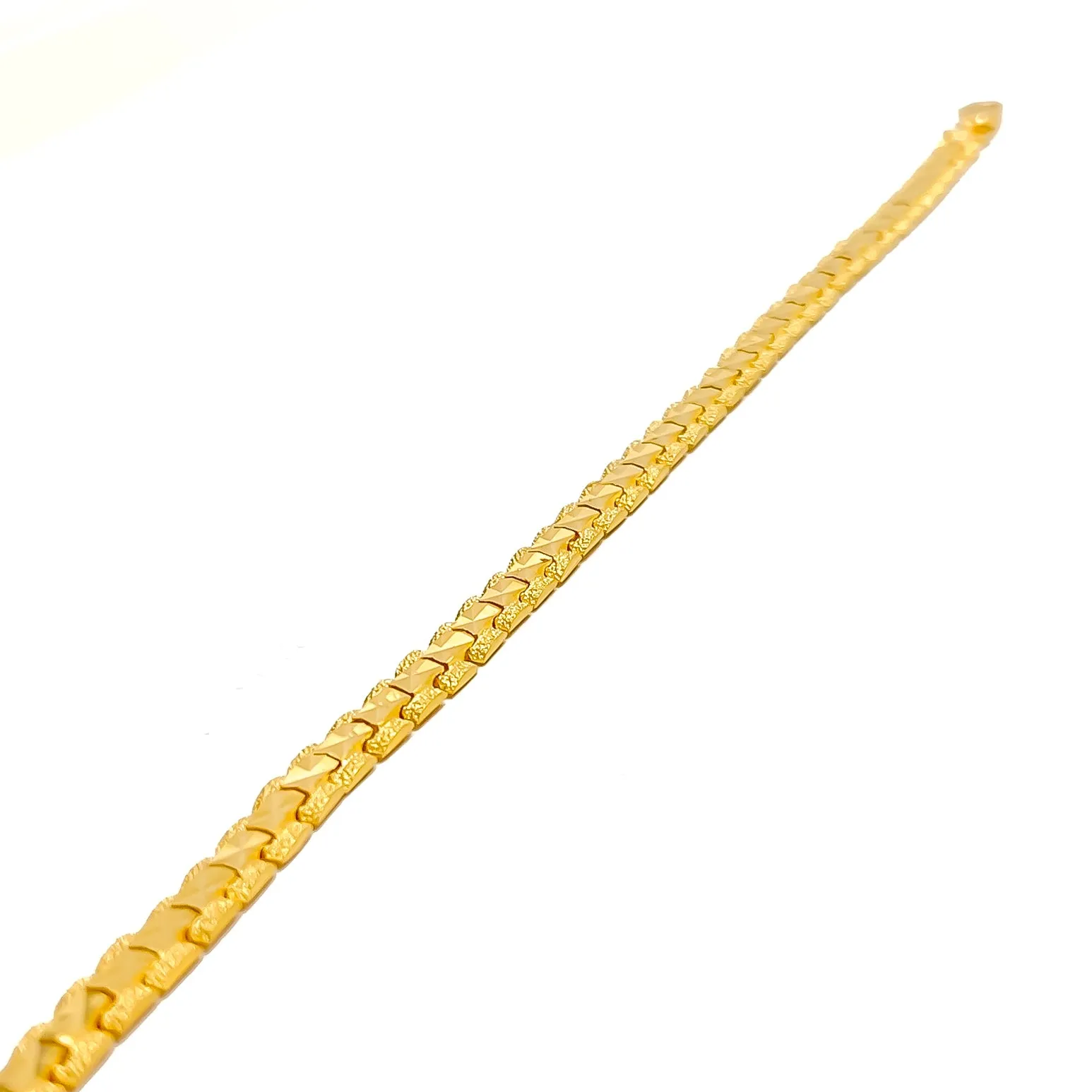 Chic Radiant 22k Gold Bracelet