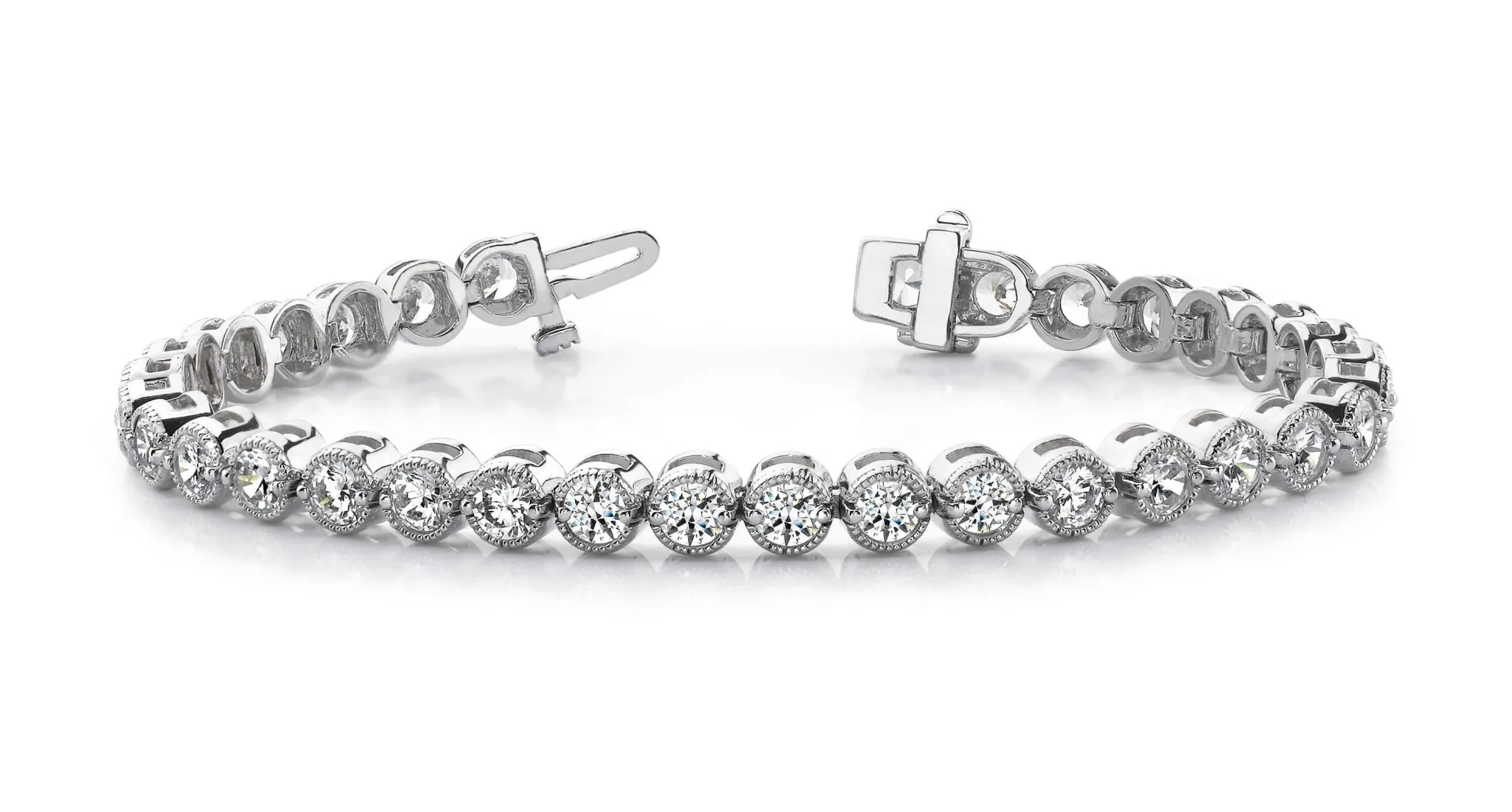 Circle Milgrain Diamond Bracelet with 2.24 ct.(finished) 2.2mm