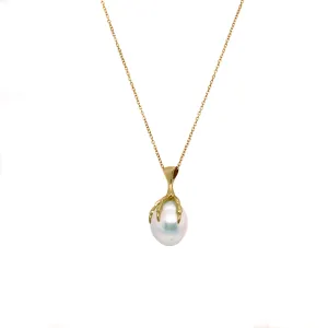 Claw with Pearl Quail Egg Necklace