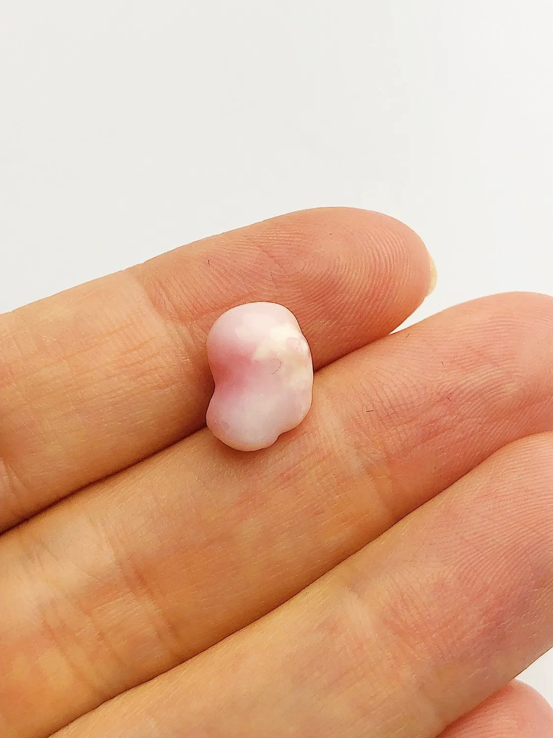 Conch Pearl Loose 12.3mm x 6.9mm No. 7
