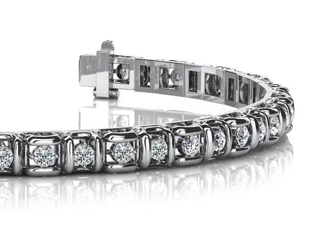 Cross Directional Link Lab-Grown Diamond Bracelet with 2.52 ct.(finished) 2.5mm