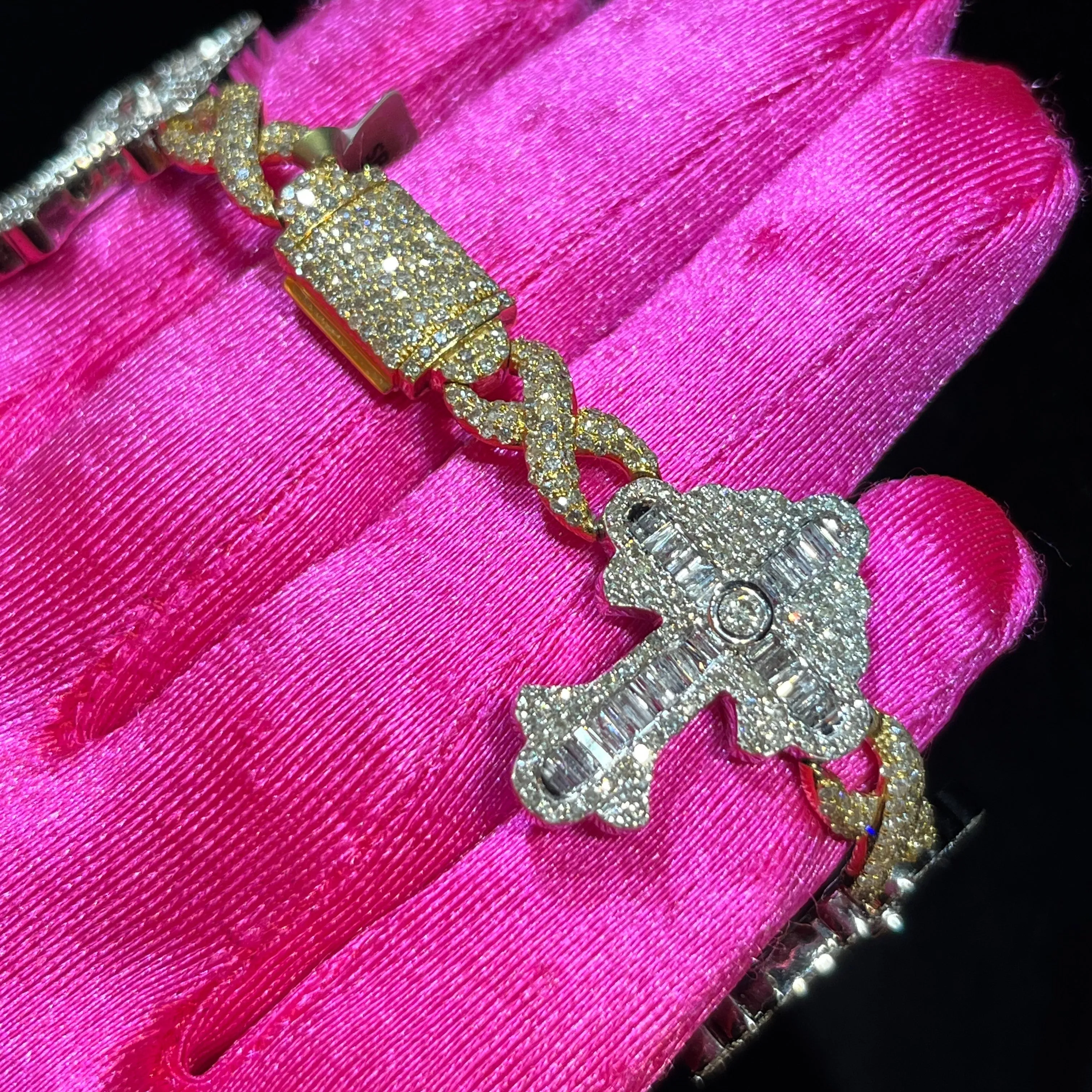 Cross Infinity 10K Gold wih 10CT Natural Diamonds 8" Bracelet - SBR31564