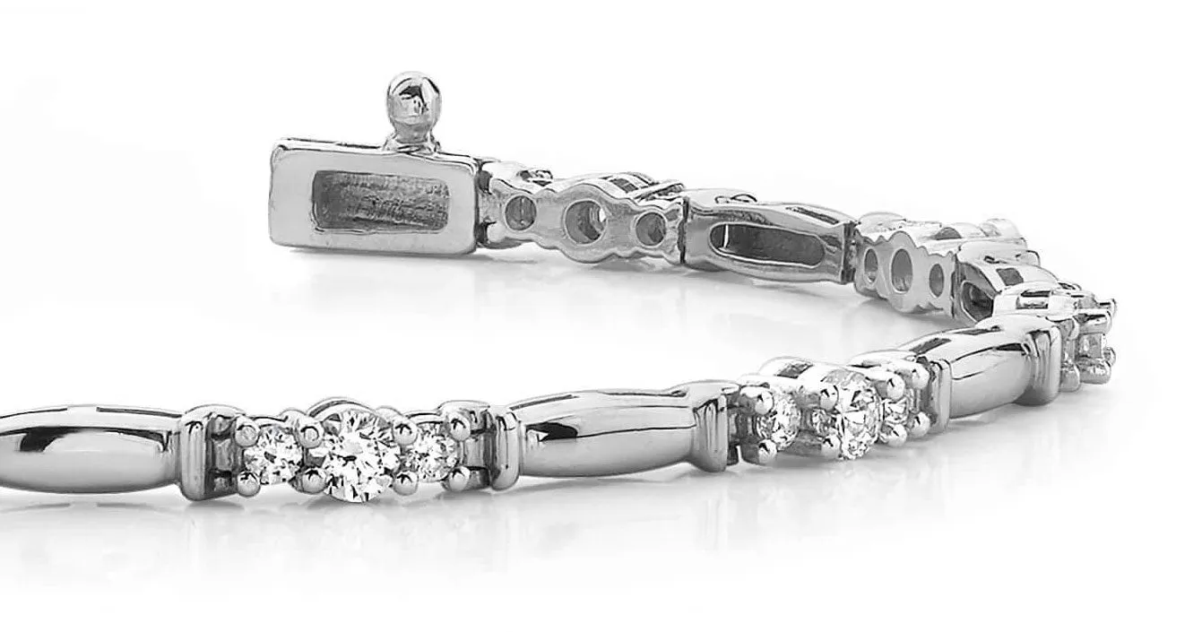 Diamond Triplet Diamond Bracelet with 2.00 ct.(finished) 2.5mm, 3mm