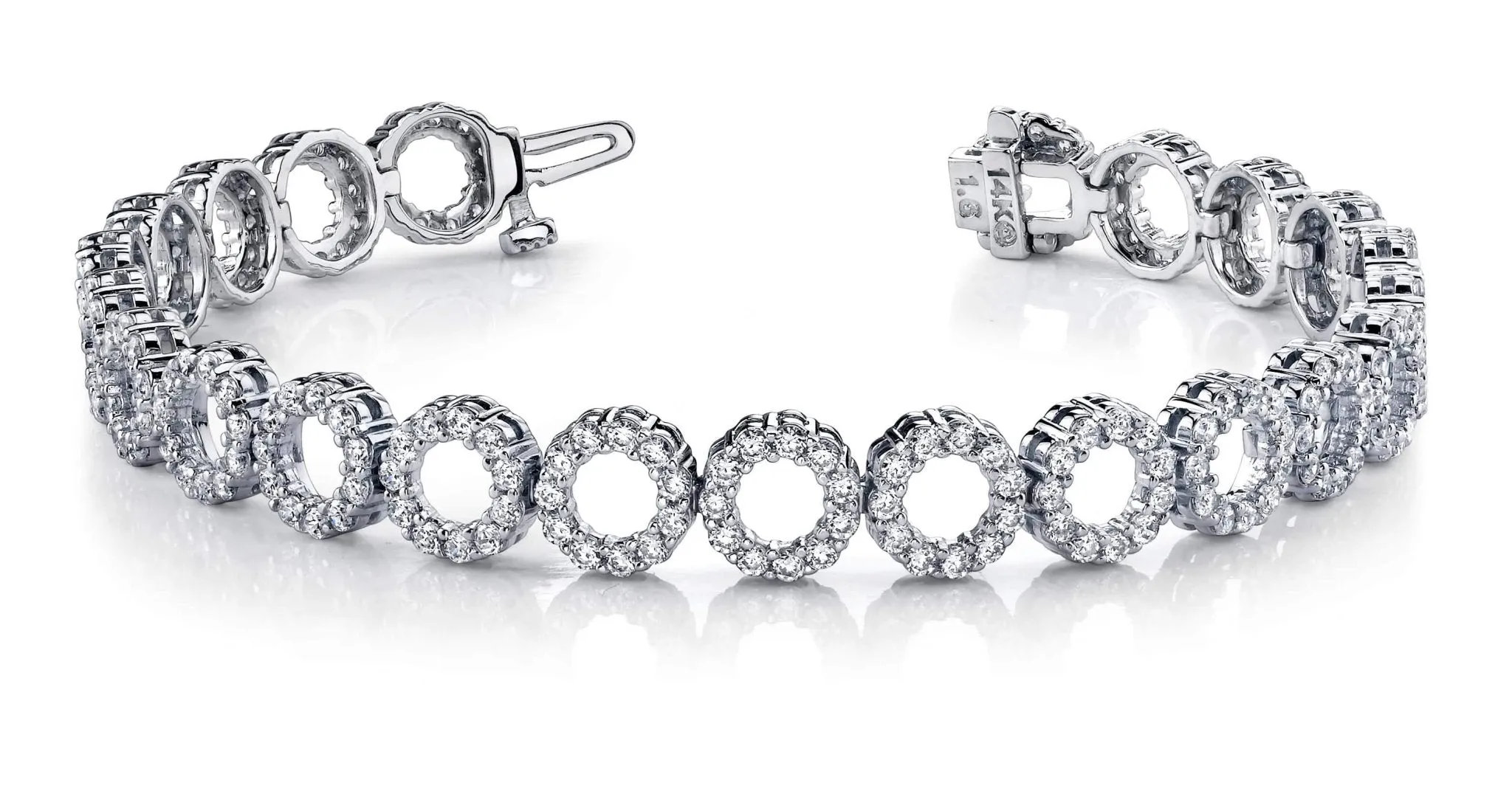 Dynamic Diamond Circle Link Diamond Bracelet with 3.64 ct.(finished) 1.4mm