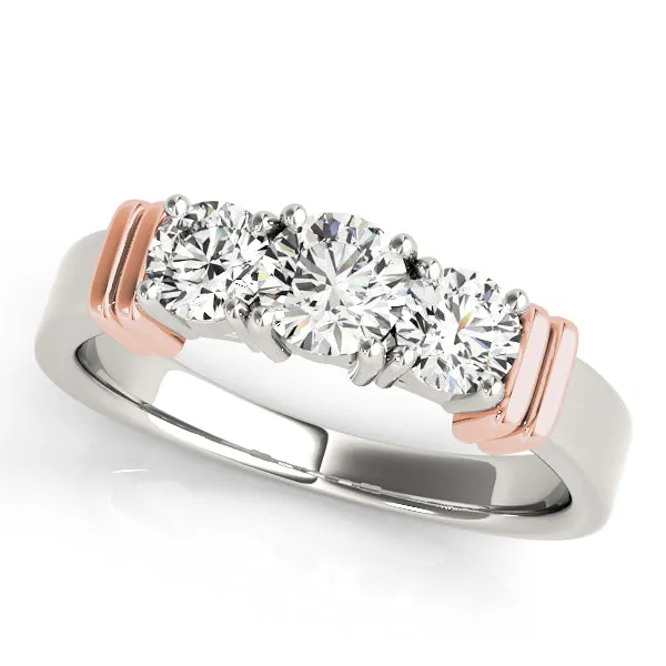 Engagement Rings 3 Stone Round - TN82577
