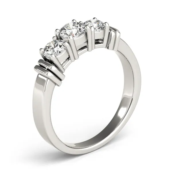 Engagement Rings 3 Stone Round - TN82577