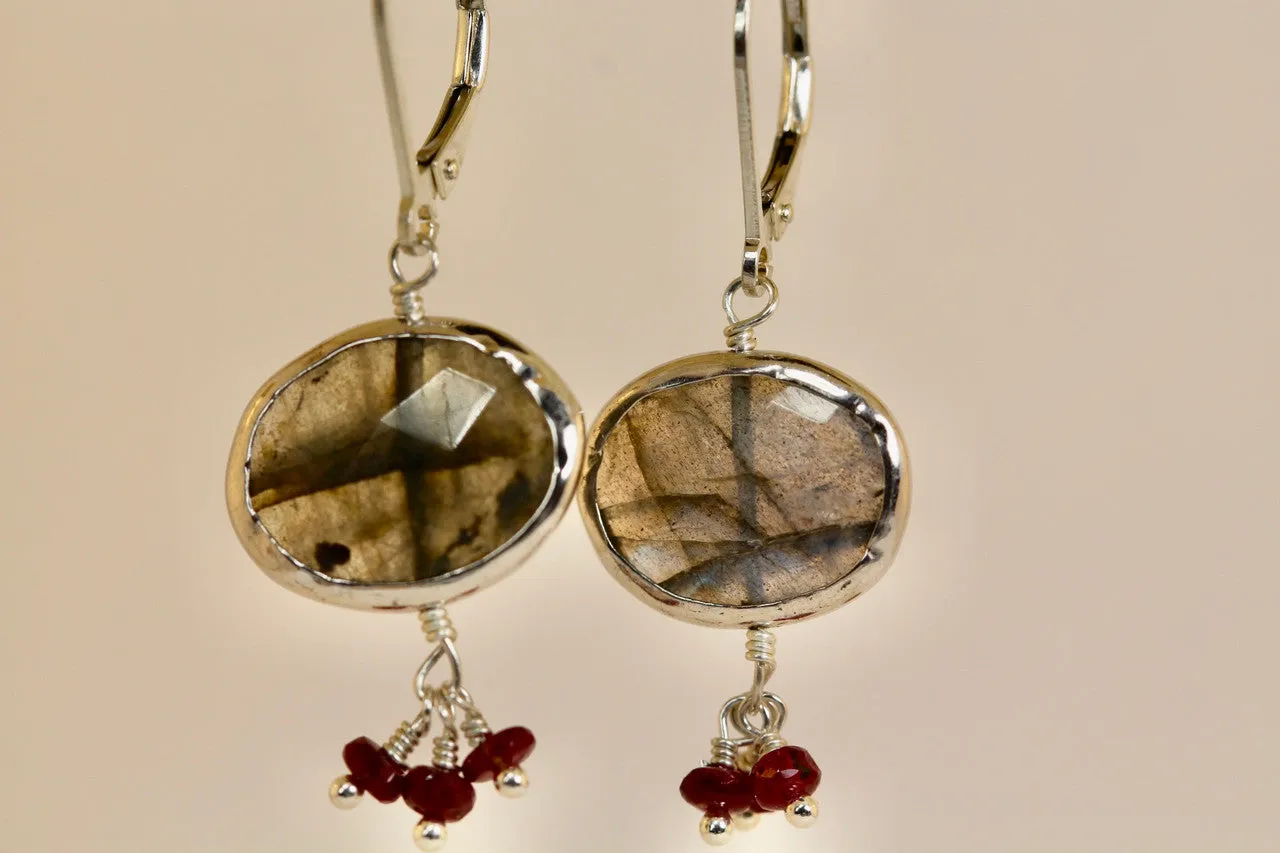 Exquisite Labradorite Gemstone Drop Earring, Very unique labradorite and Ruby Drop Earring, Special Gift For Her