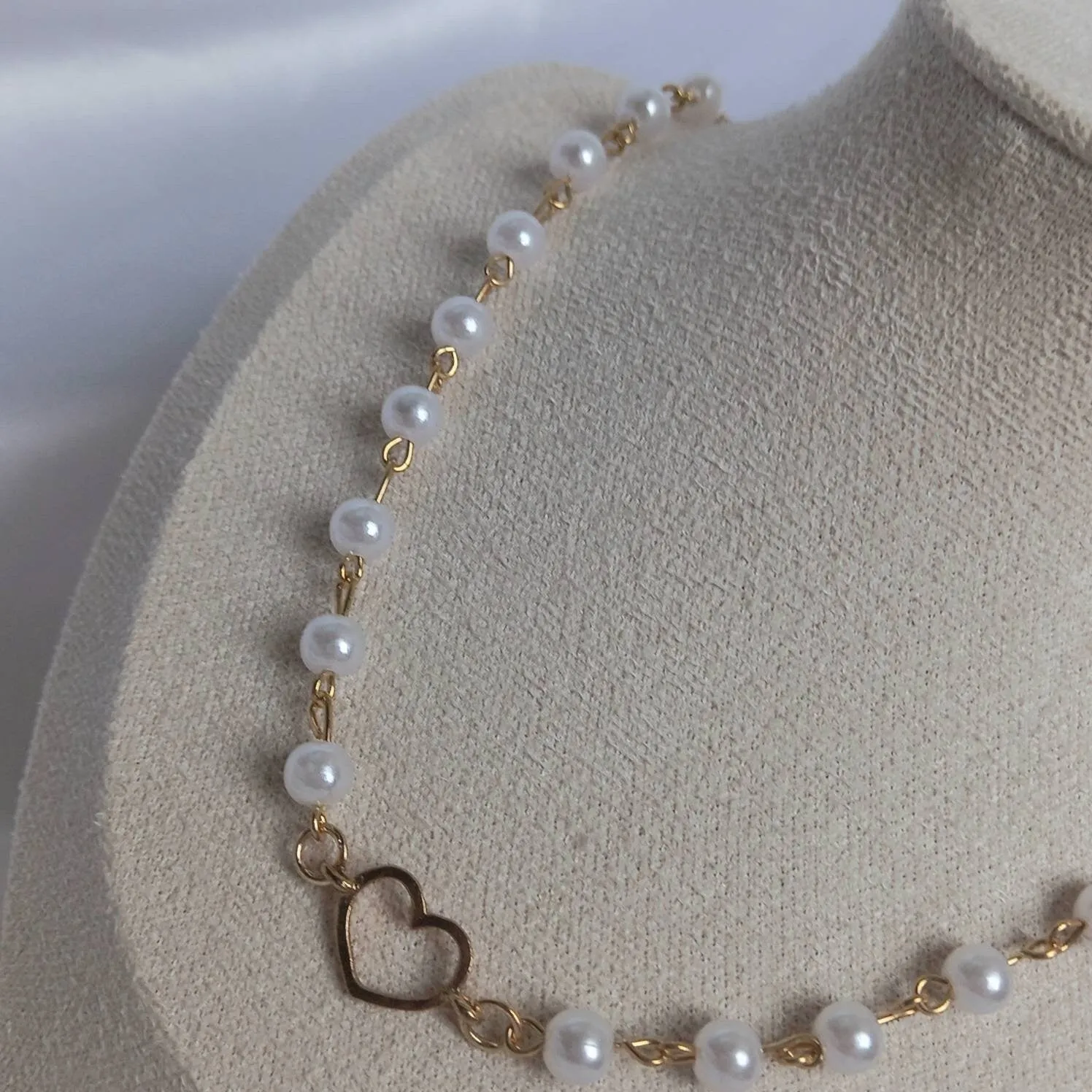 Faux Pearl Heart Necklace - Pear Necklace,Pearl Jewellery,Heart Necklaces In The UK,Bead NecklacesHeart Jewelley In The UK,Gold Necklaces
