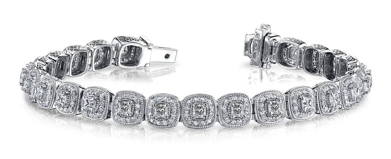 Grand Princess Cut Diamond Bracelet with 4.45 ct.(finished) 1.1mm, 2.5mm