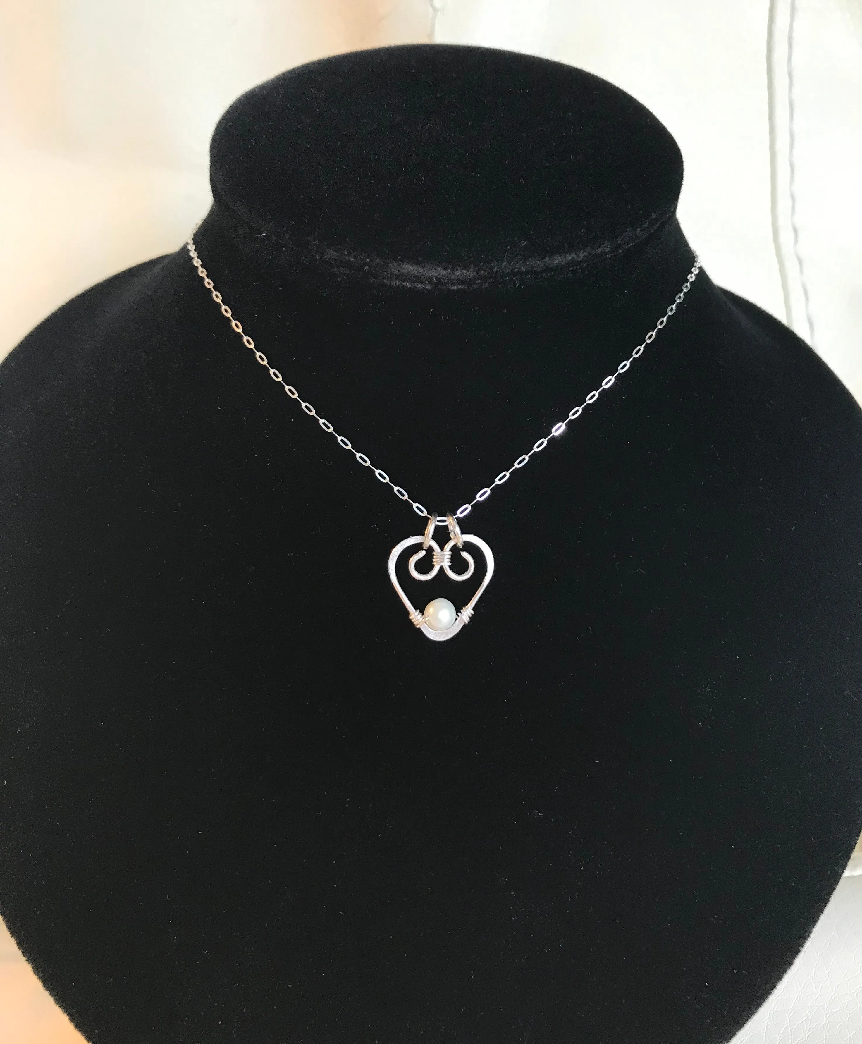 Heart n Pearl Necklace