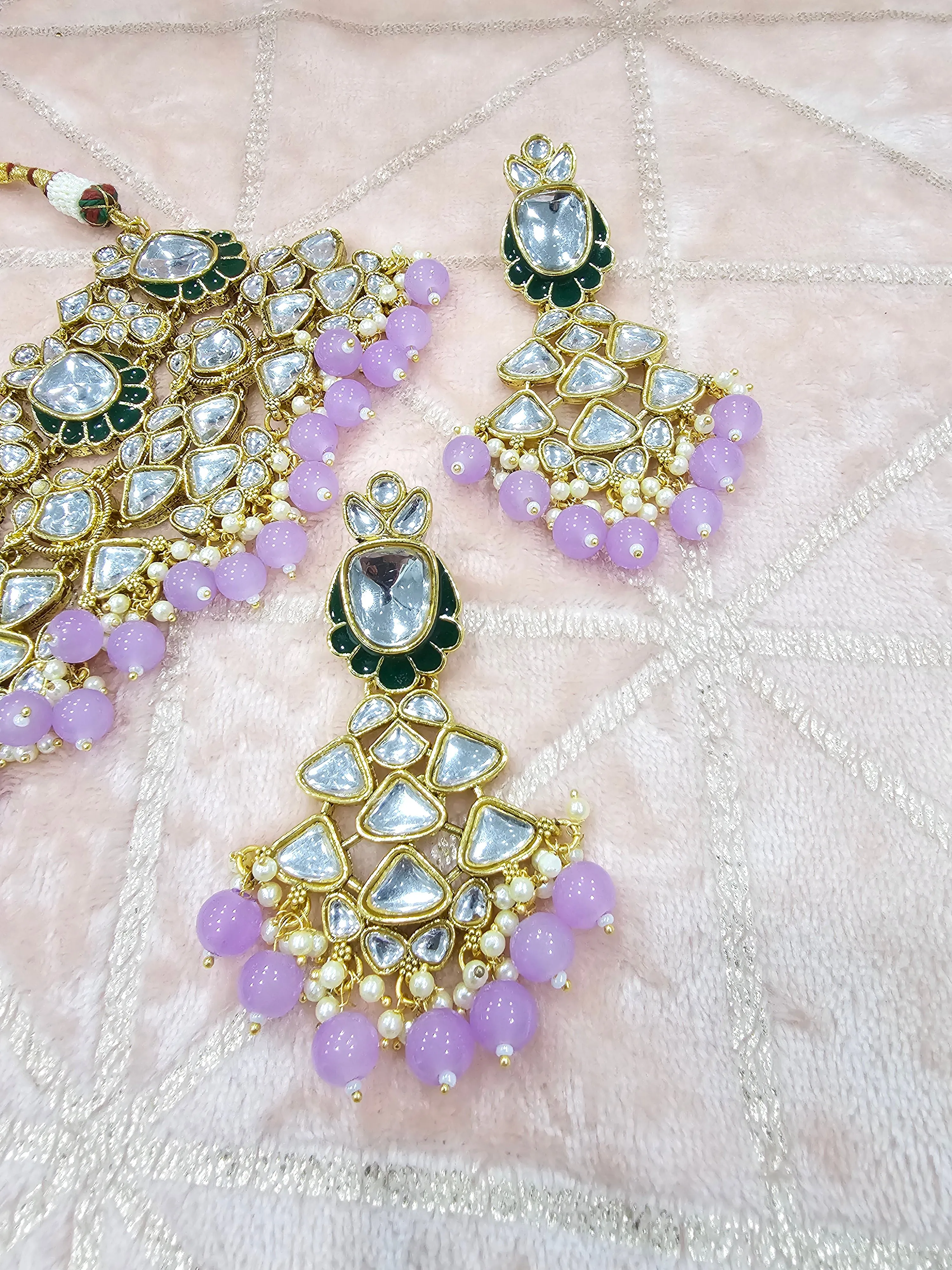Kundan Necklace Set