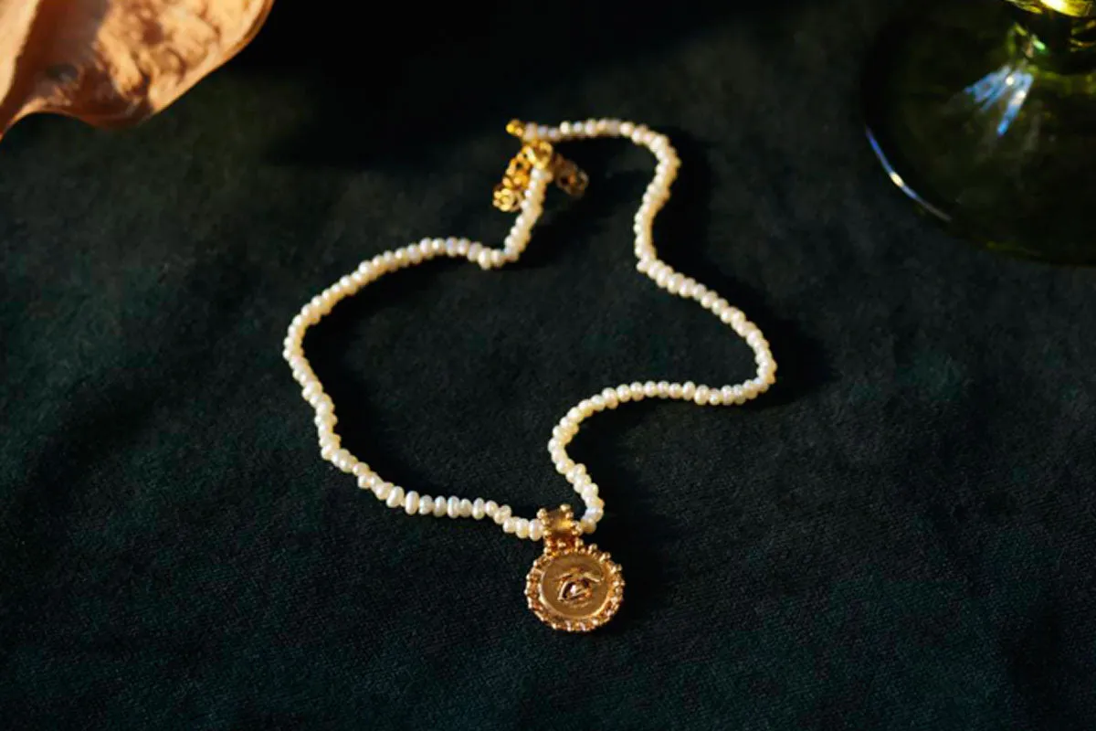 Lover's Eye Spiritual Necklace Choker. A love Gift.
