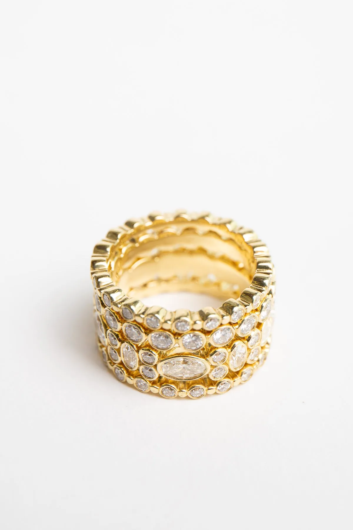 MAUD JEWELRY | 18K GOLD 30 DIAMOND STACK RING