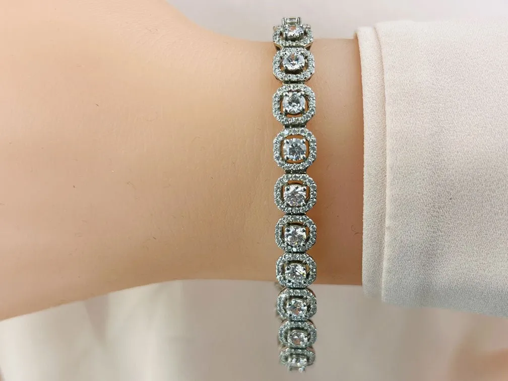 Octagon Red Carpet Lab-Grown Diamond Bracelet with 4.94 ct.(finished) 1mm, 3mm