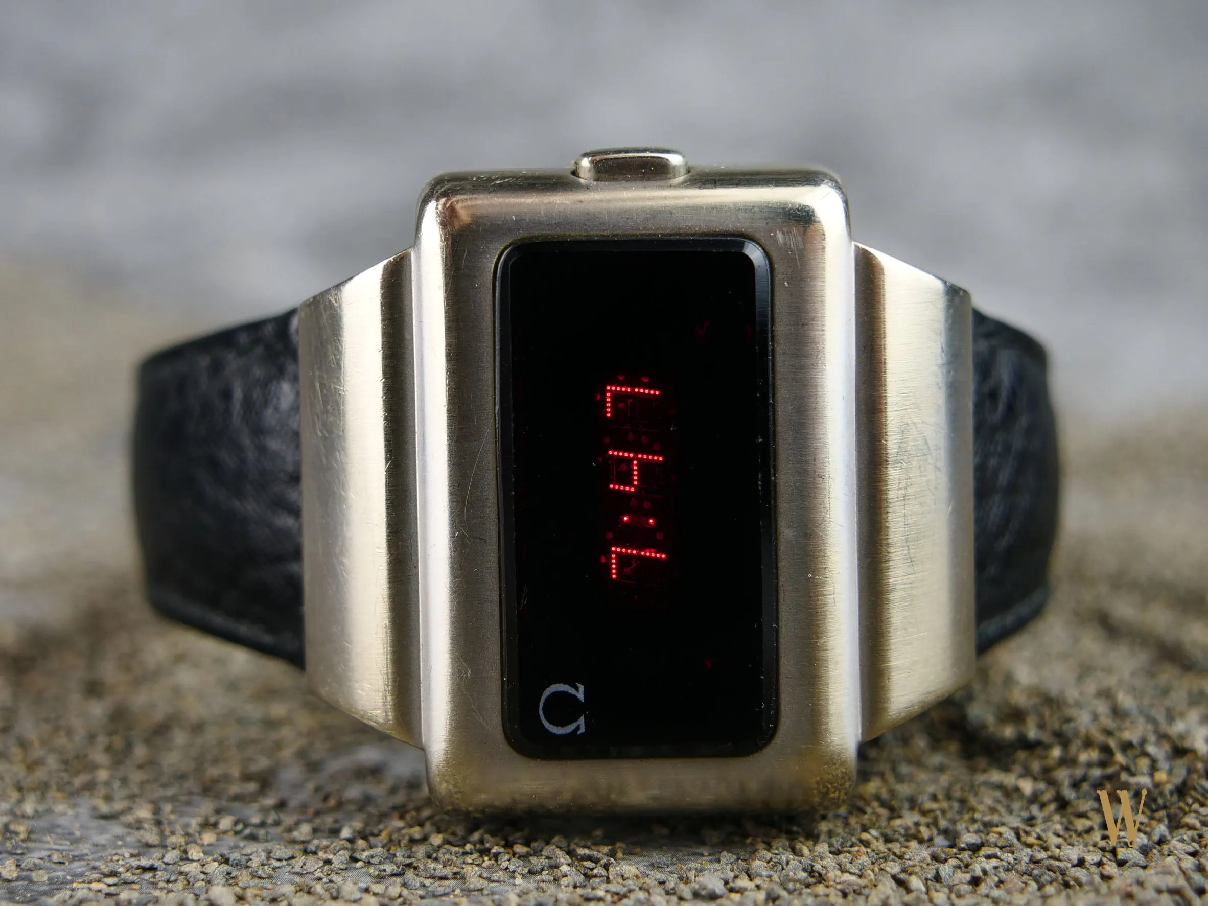 Omega Time Computer 1 Rare  Strap Variant