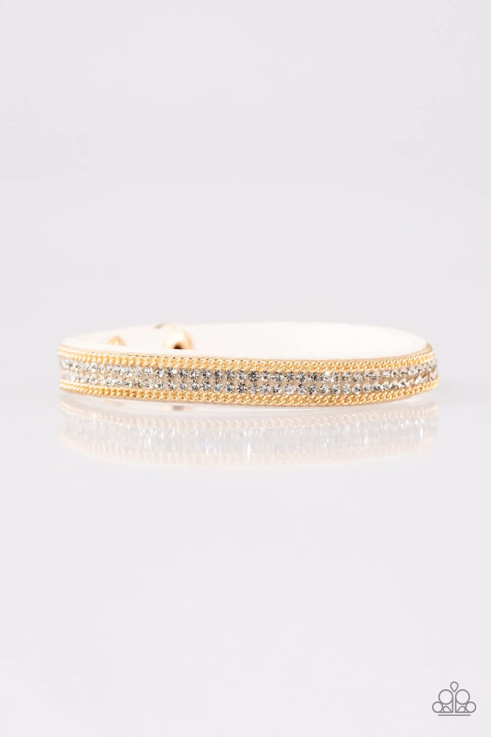Paparazzi Babe Bling - Gold Bracelet