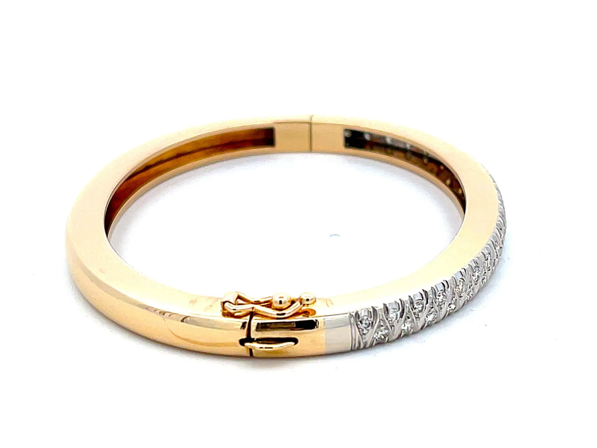 Pave Diamond Hinged Bangle in 14k Yellow Gold