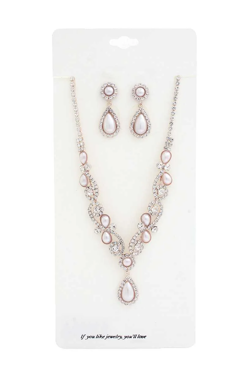 Pearl Rhinestone Necklace