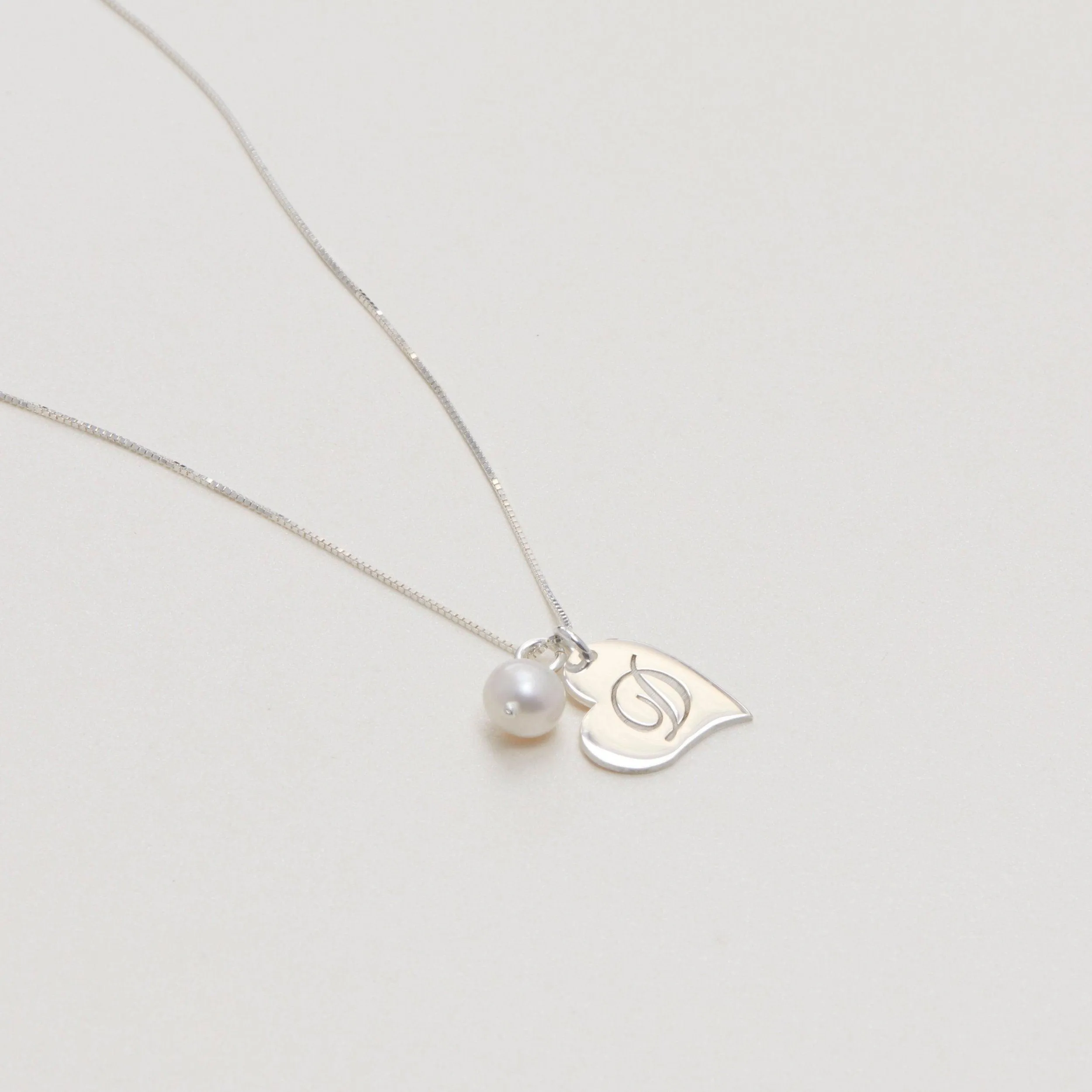 Personalized Heart Initial and Pearl Necklace - 18K Gold Vermeil