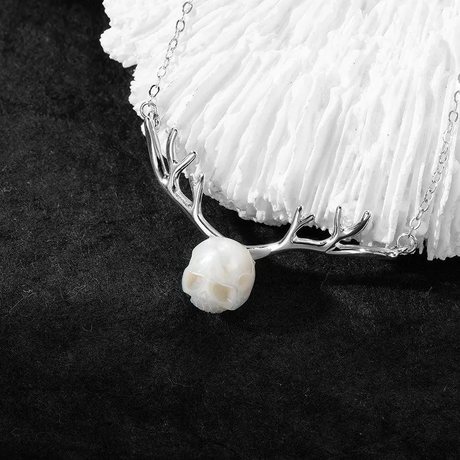Reindeer Antler Pearl Cranium Clavicle Chain Pendant Necklace