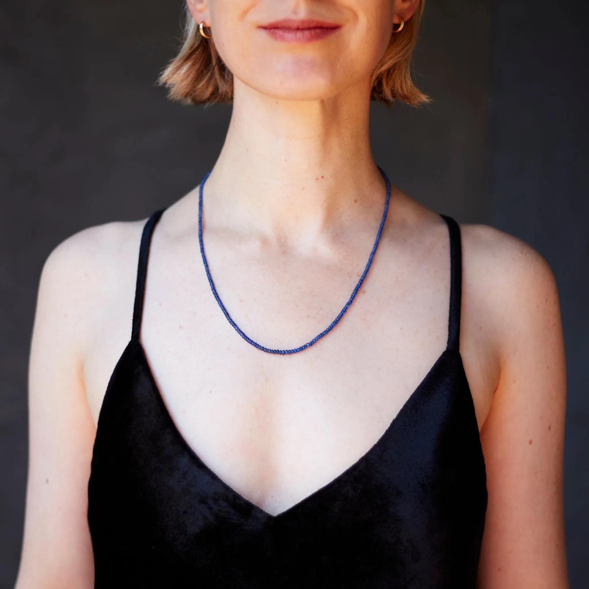 Rondelle Sapphire Blue Necklace 18K Yellow Gold, 20"