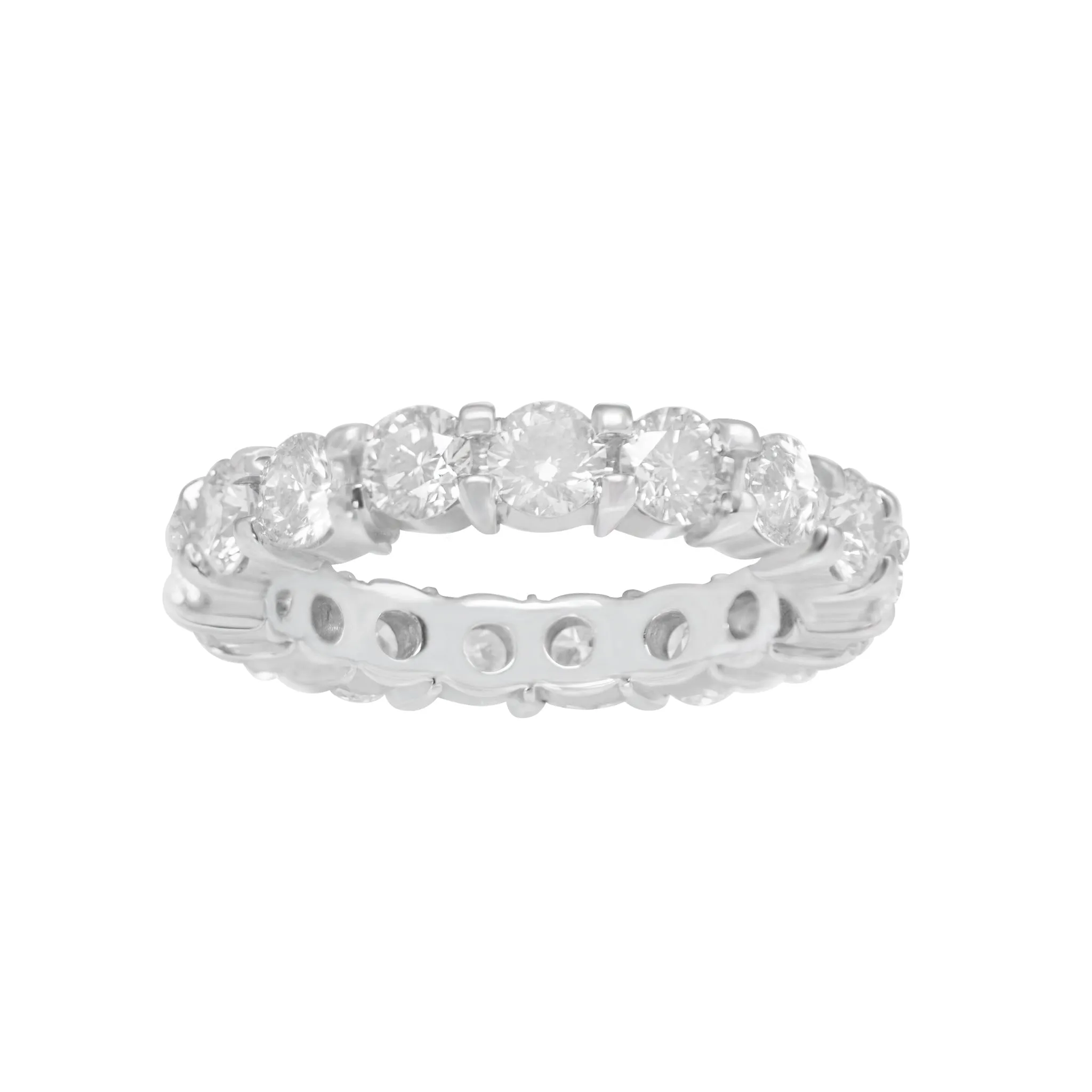 Round Brilliant Closed Eternity Band