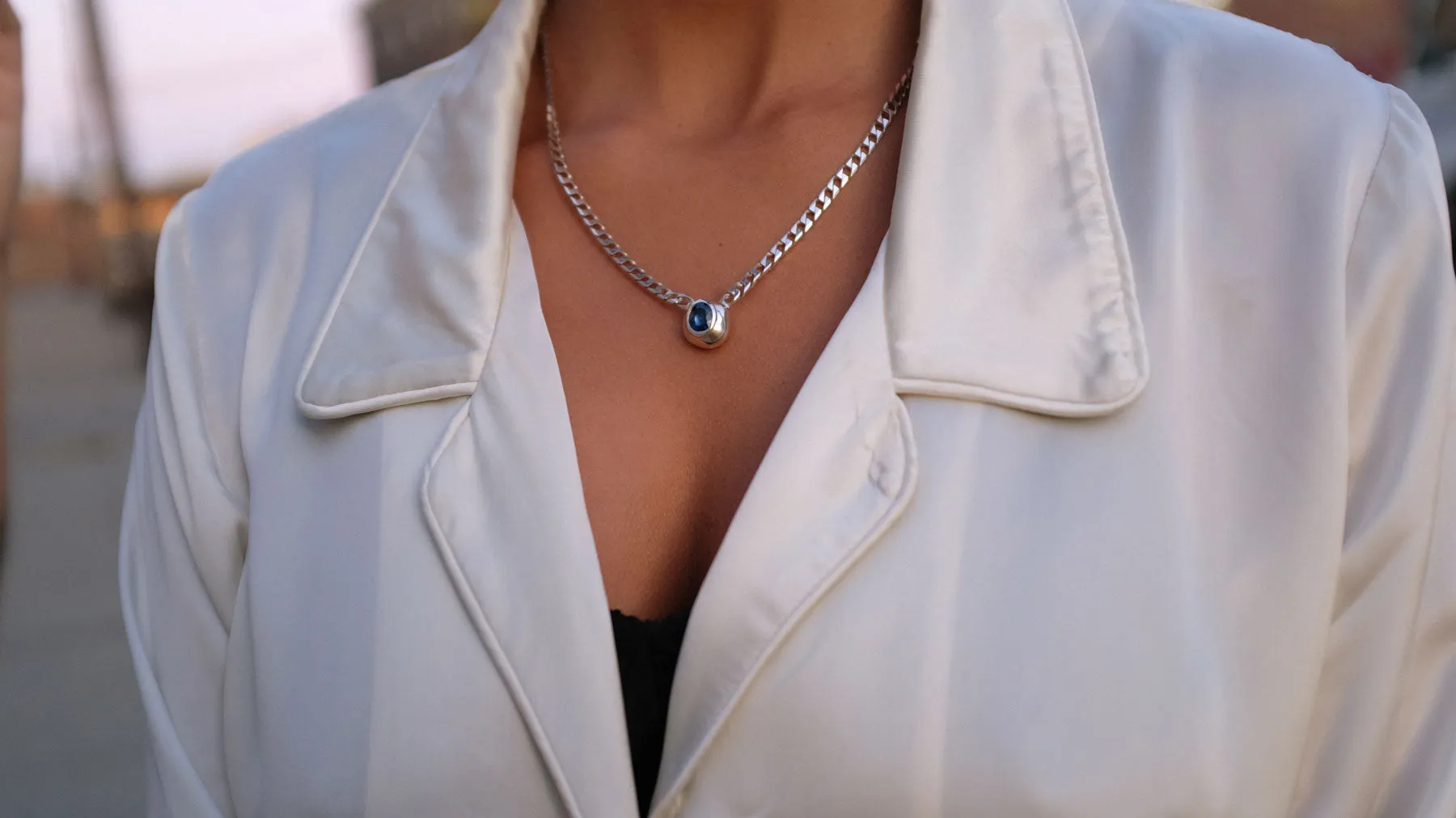sapphire curb chain