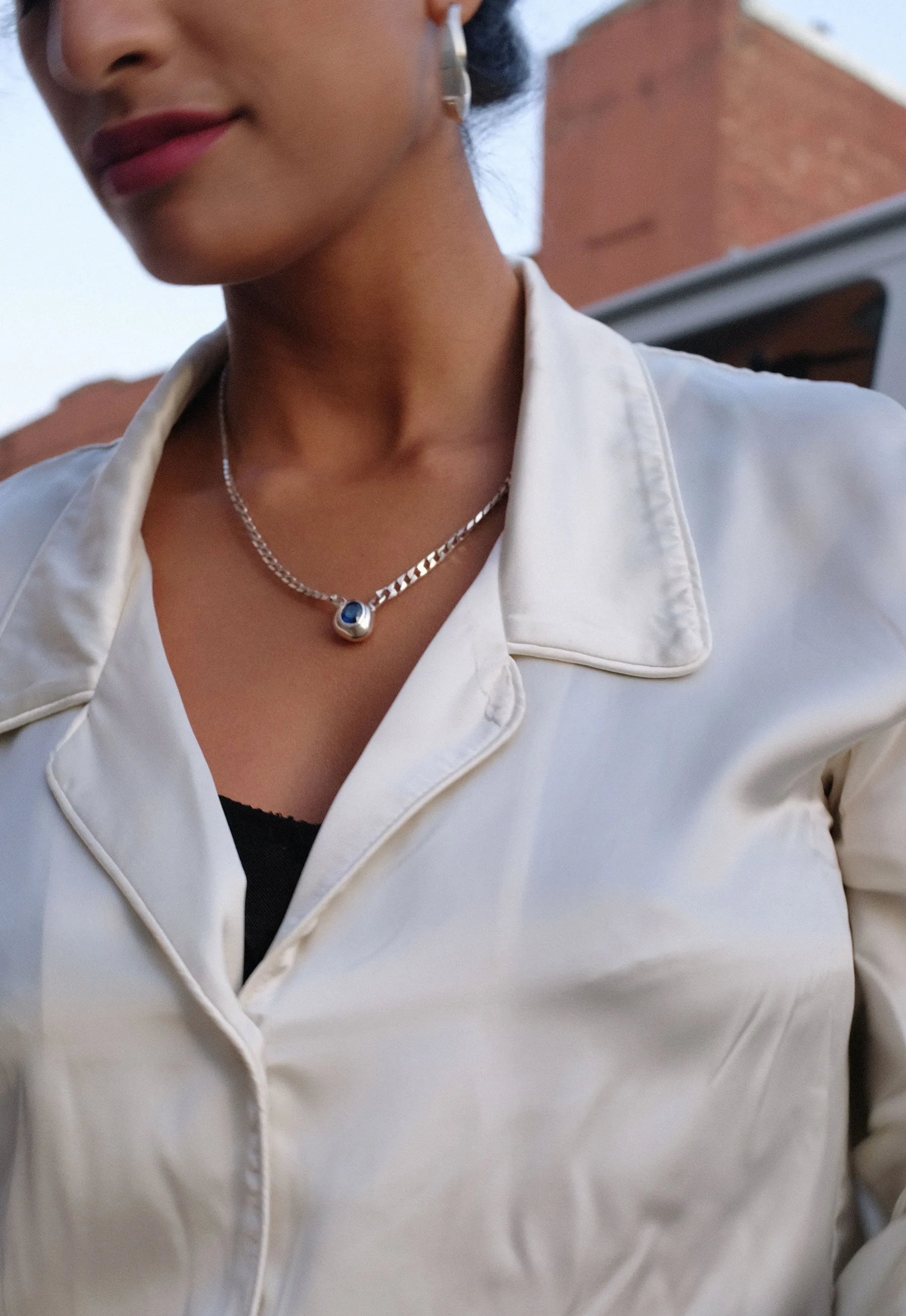 sapphire curb chain