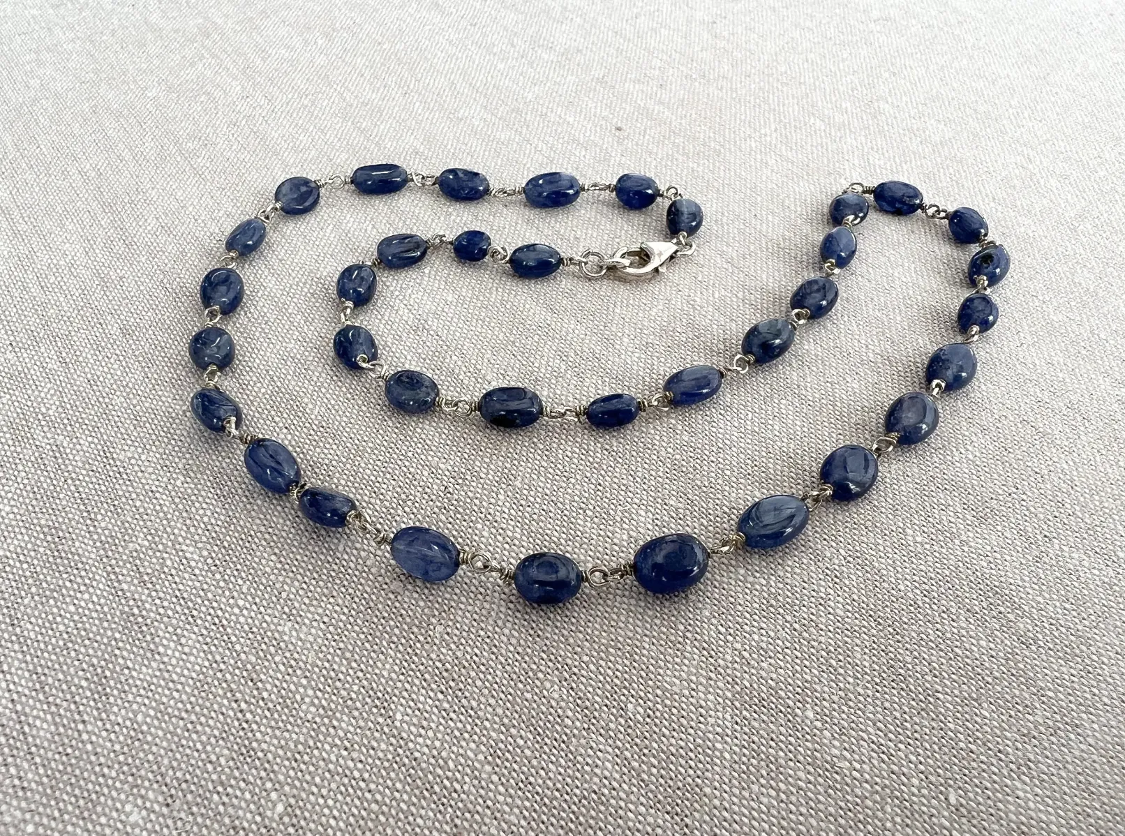 Sapphire Ovals Necklace